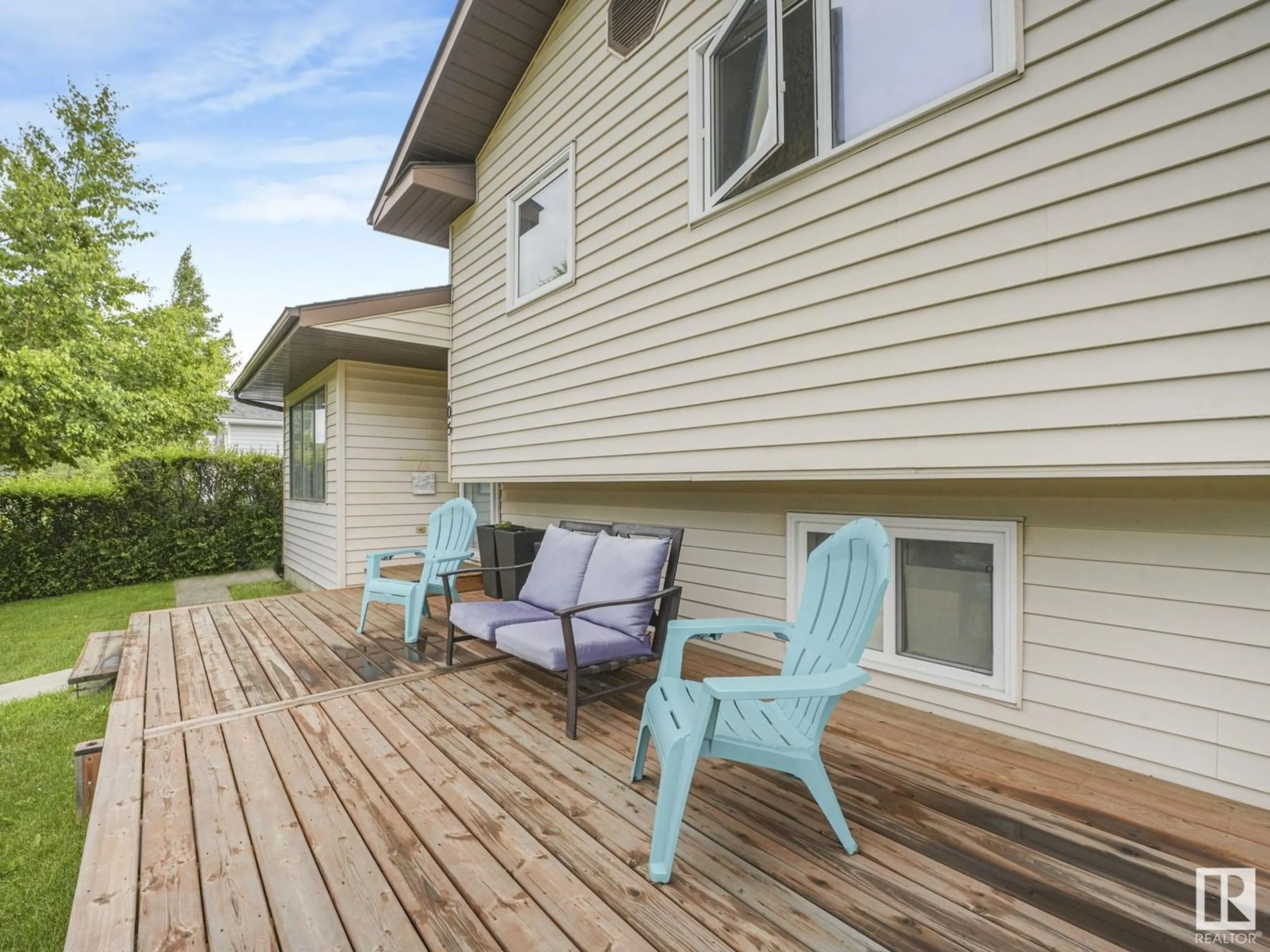 Patio, unknown for 105 CALEDONIA ST, Wetaskiwin Alberta T9A3H6