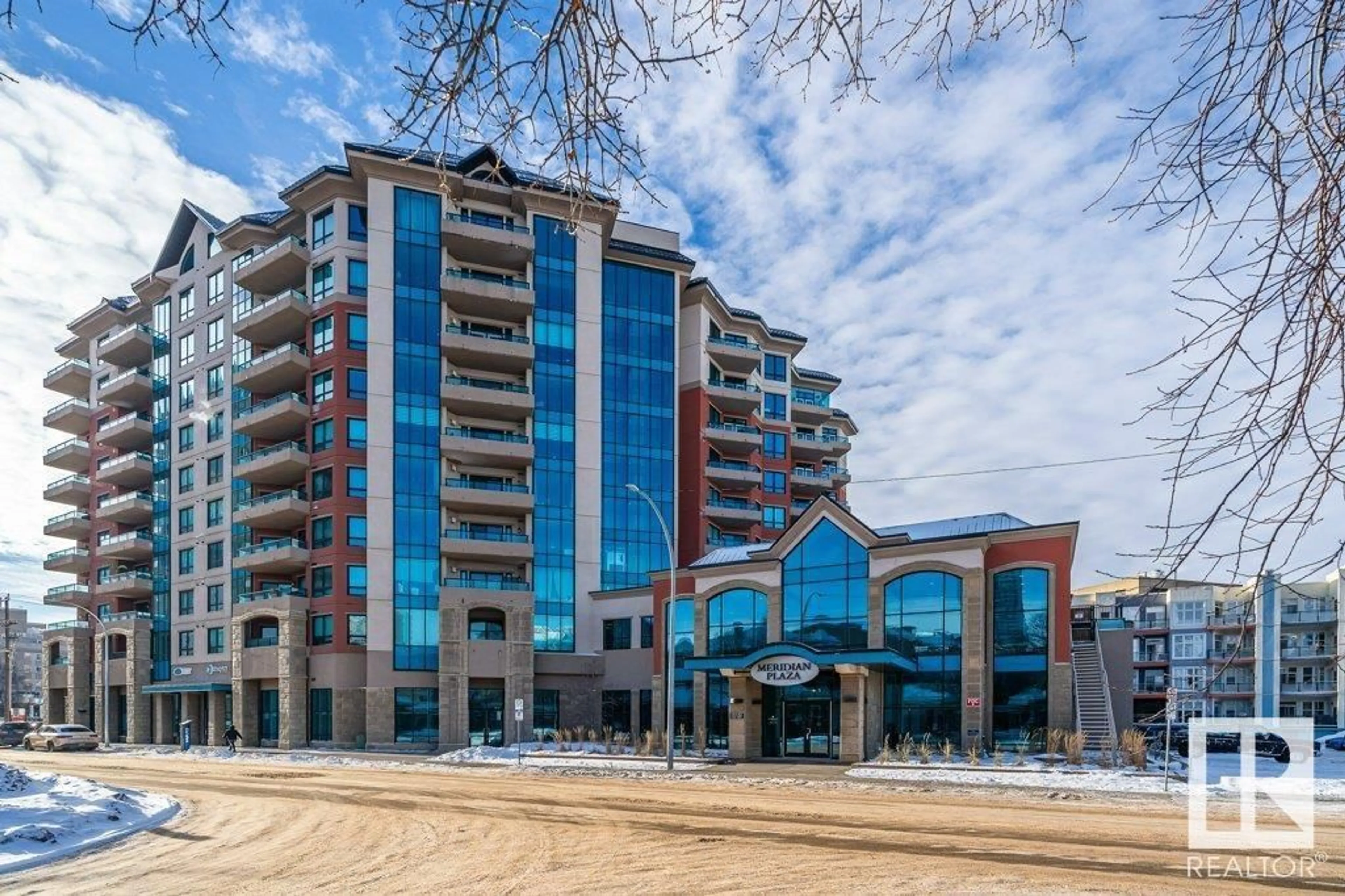 Indoor foyer for 310 - 10142 111 ST NW, Edmonton Alberta T5K1K6