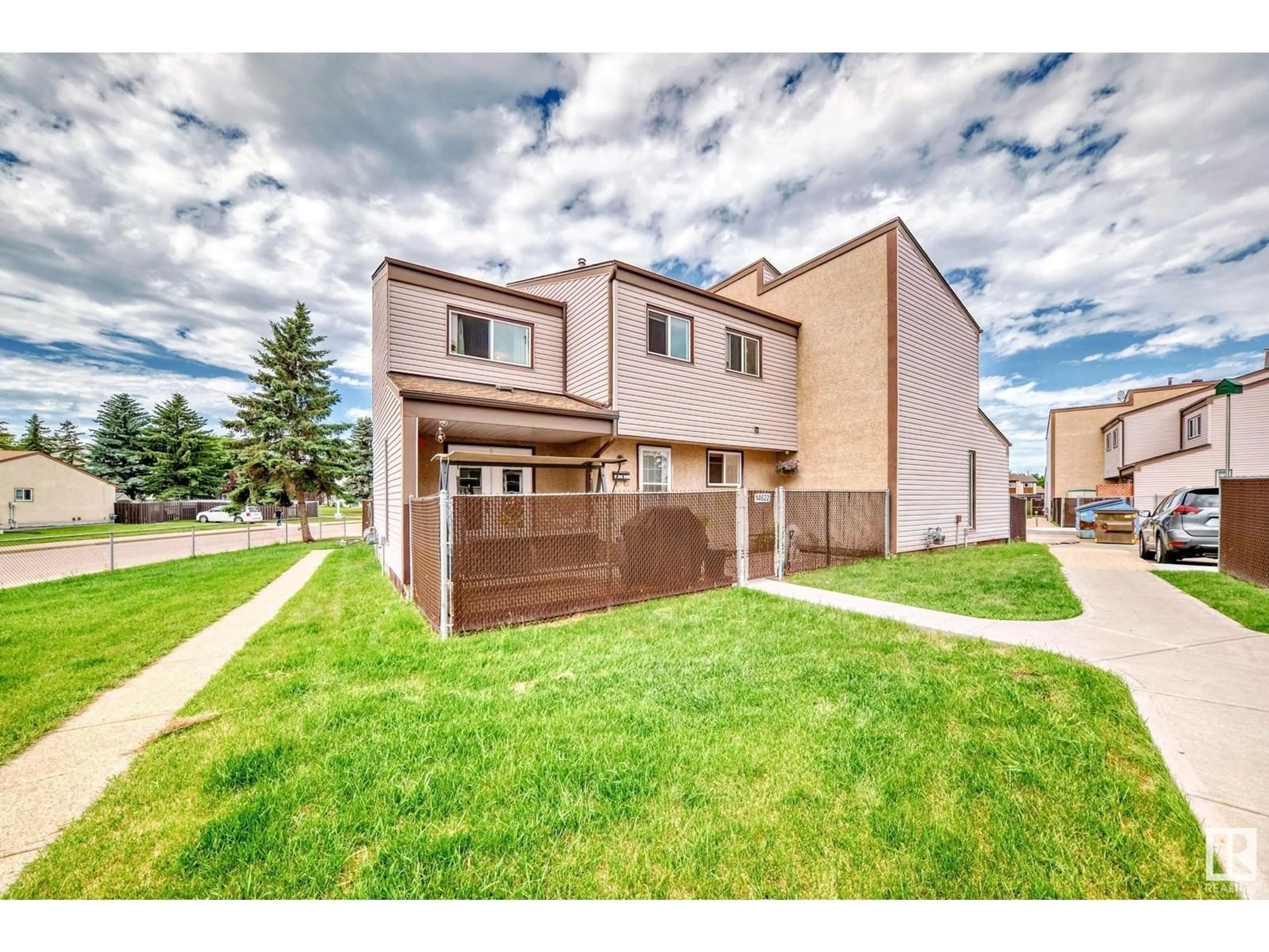 Unknown for NW - 14622 25 ST, Edmonton Alberta T5Y1X4