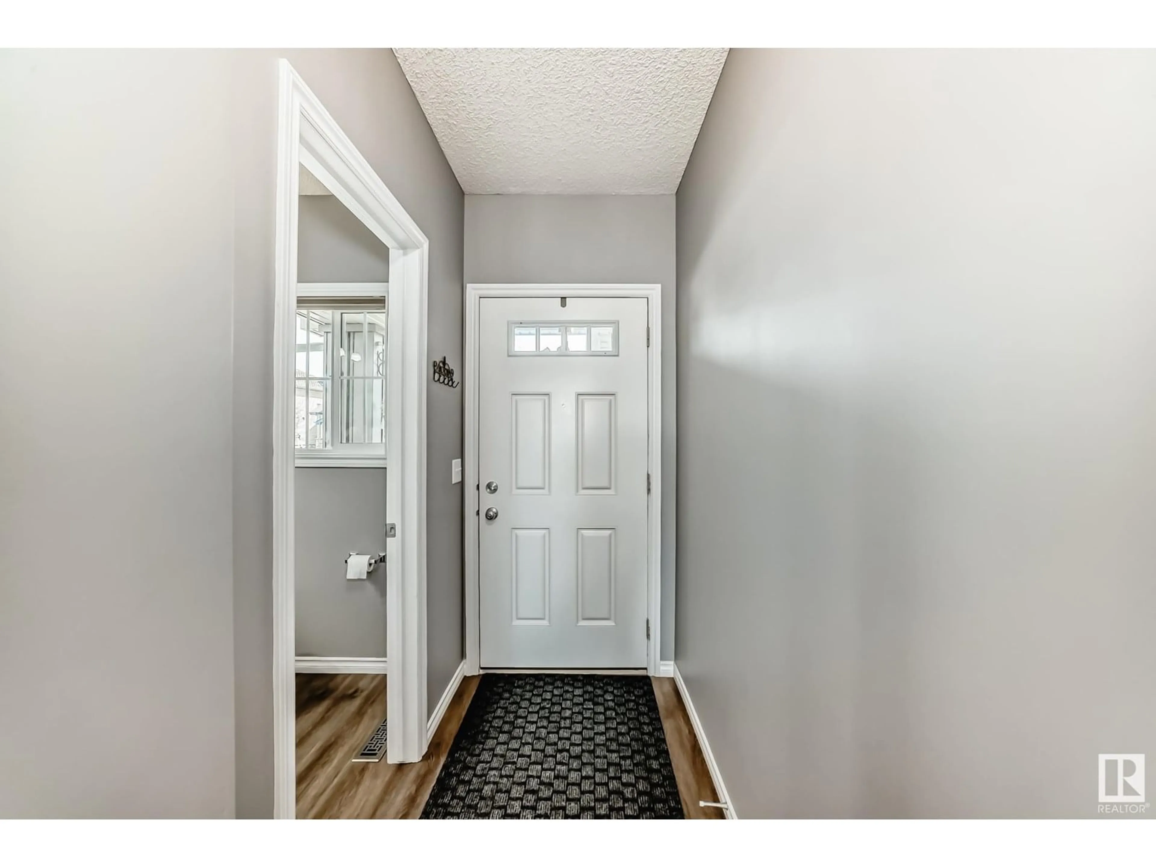 Indoor entryway for SW - 1636 65 ST, Edmonton Alberta T6X0M9