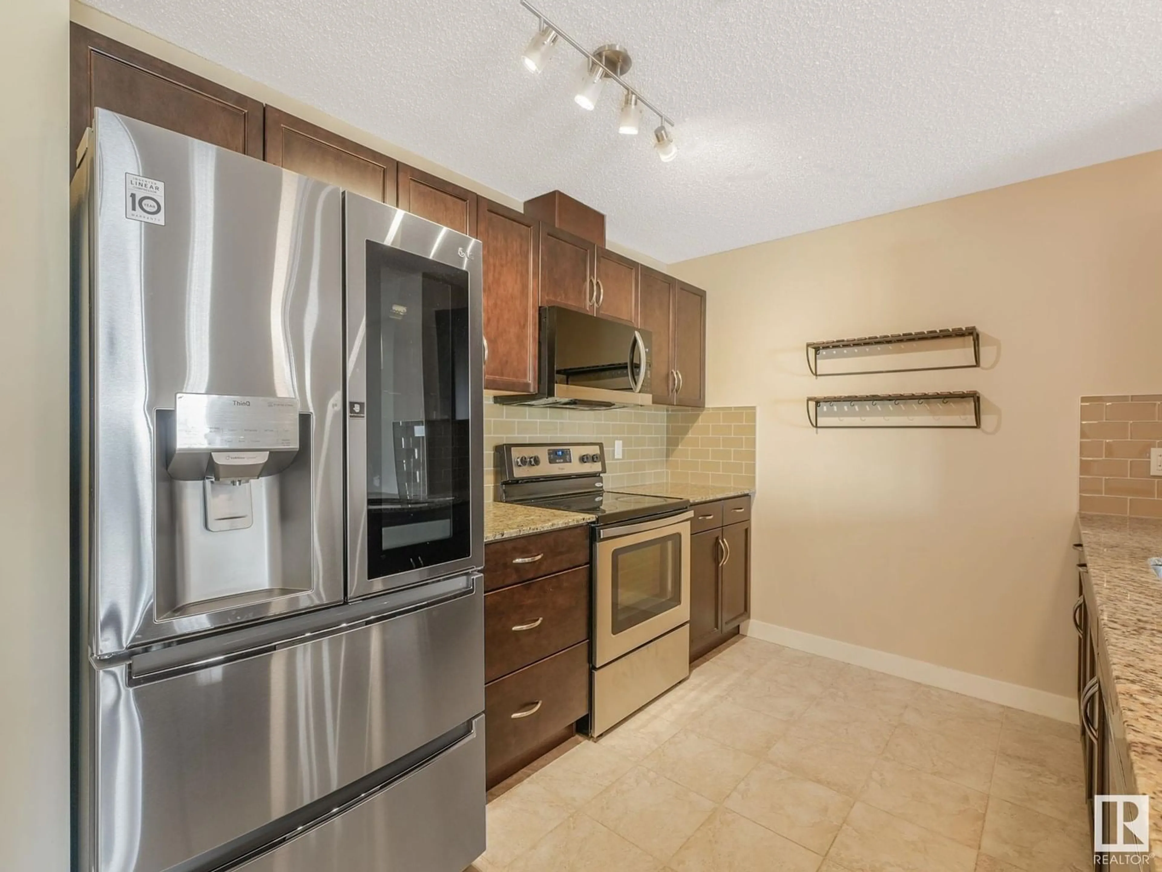 Standard kitchen, unknown for #309 - 2045 GRANTHAM CO, Edmonton Alberta T5T3X6