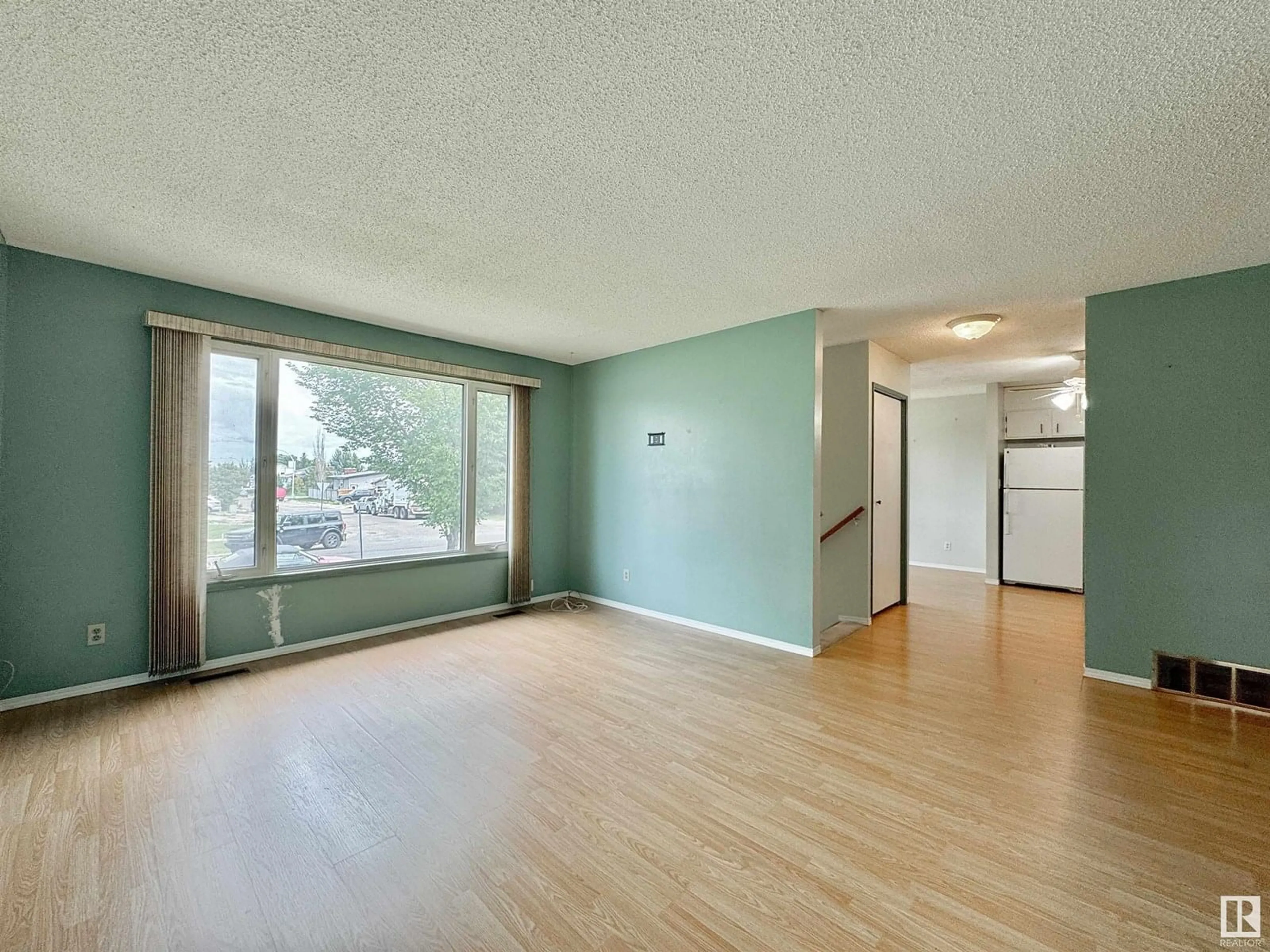 A pic of a room for NW - 16606 115 ST, Edmonton Alberta T5X3V4