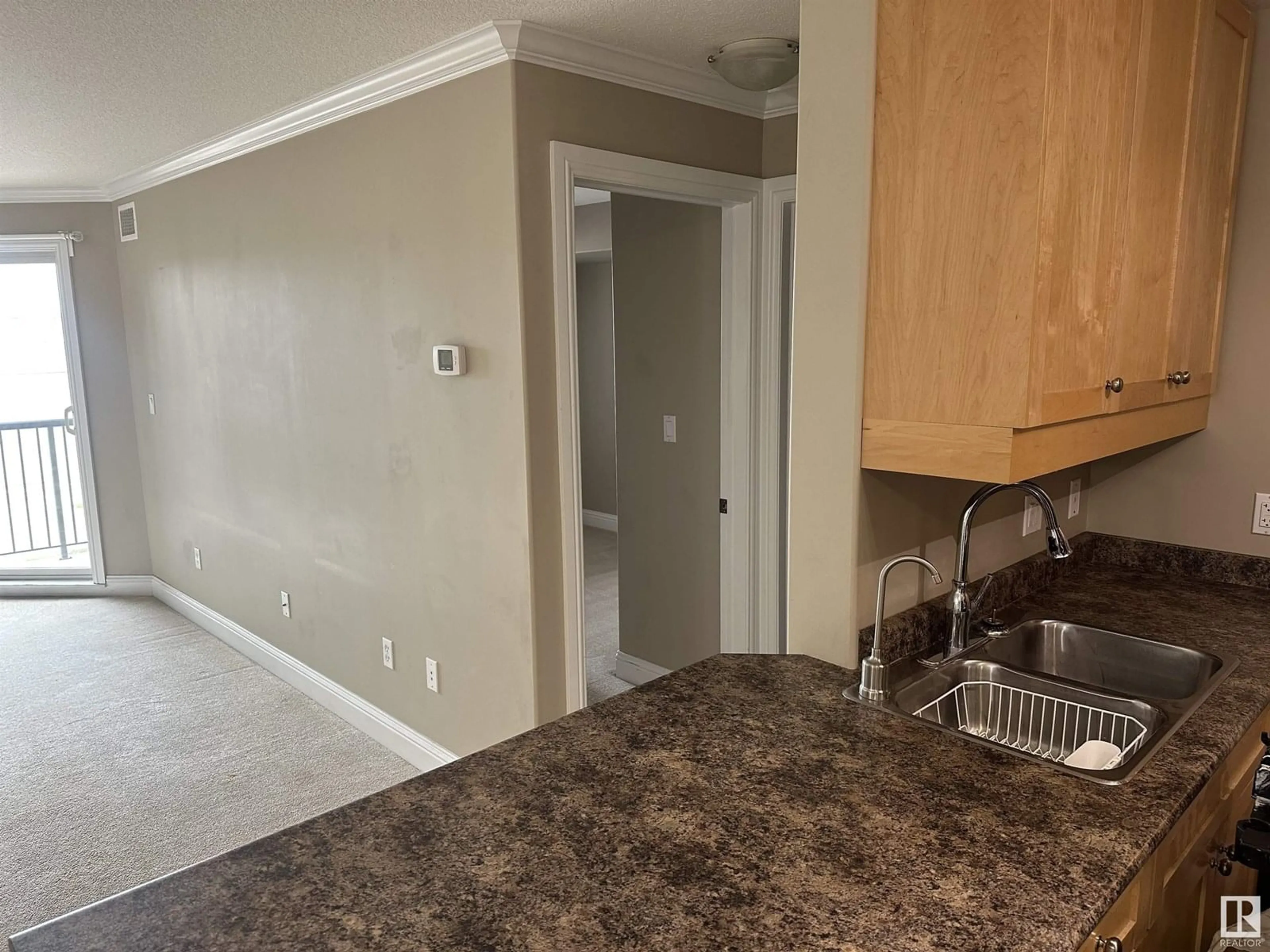 A pic of a room for 313 13111 140 AV NW, Edmonton Alberta T6V0B1