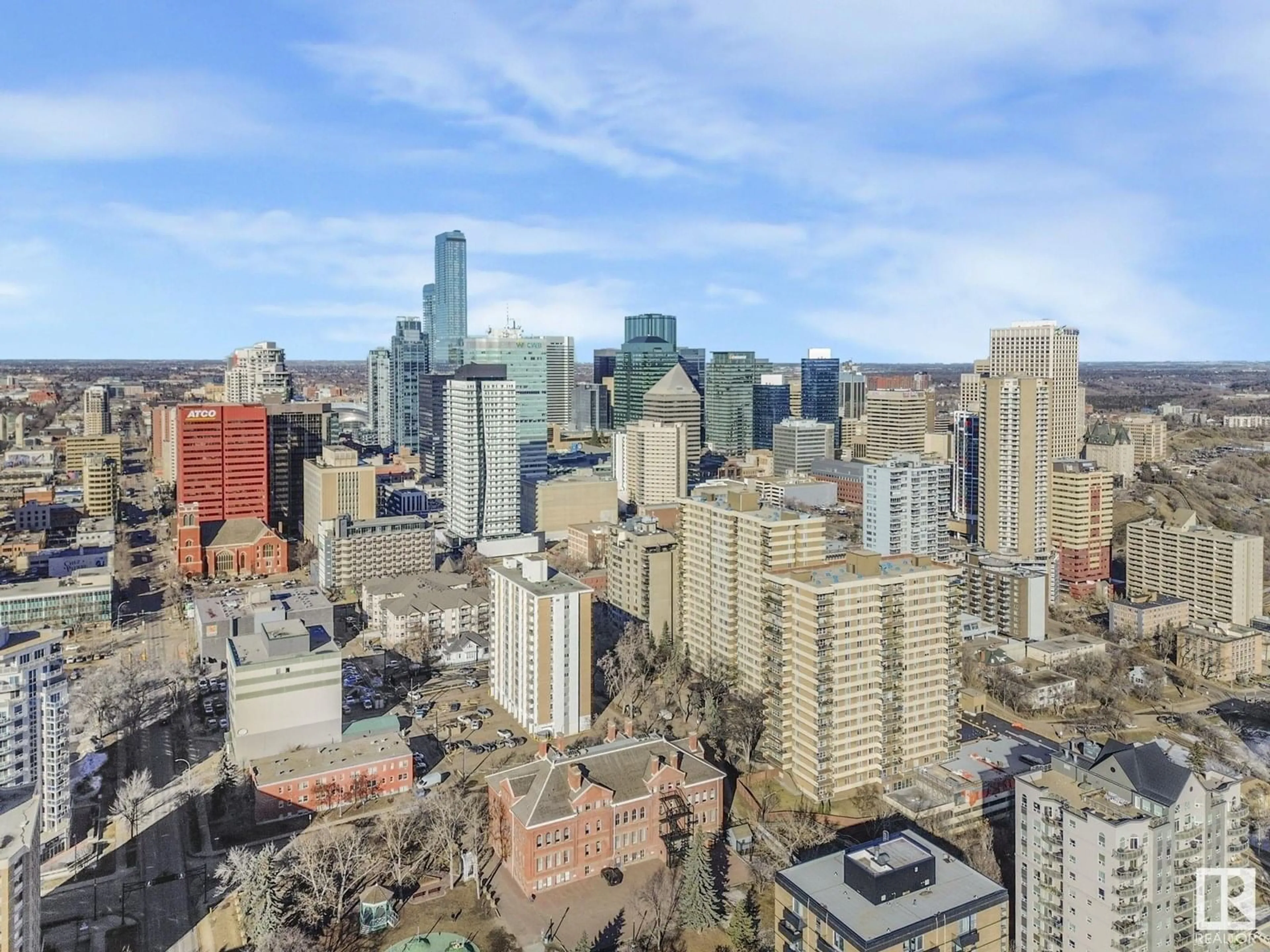 A pic from outside/outdoor area/front of a property/back of a property/a pic from drone, city buildings view from balcony for 716 10503 98 AV NW, Edmonton Alberta T5K0B2