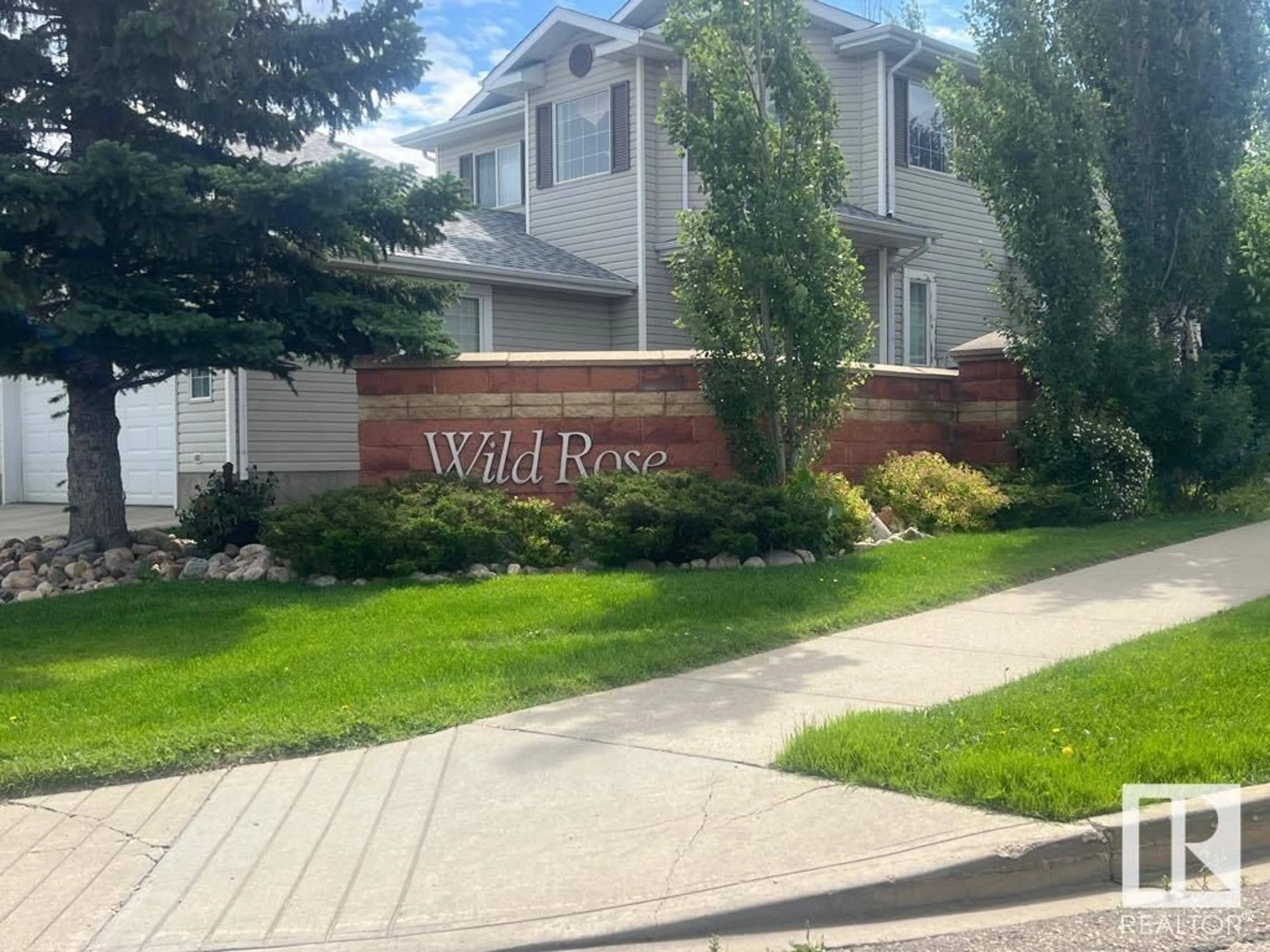 Unknown for 316 WILD ROSE WY, Edmonton Alberta T6T1M7