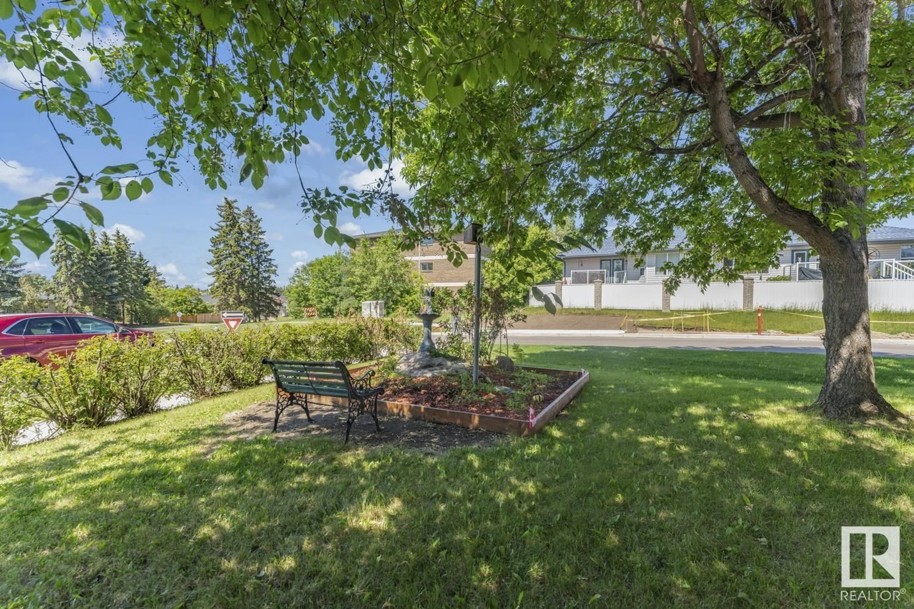Patio, water/lake/river/ocean view for 903 2 AV, Cold Lake Alberta T9M1A5