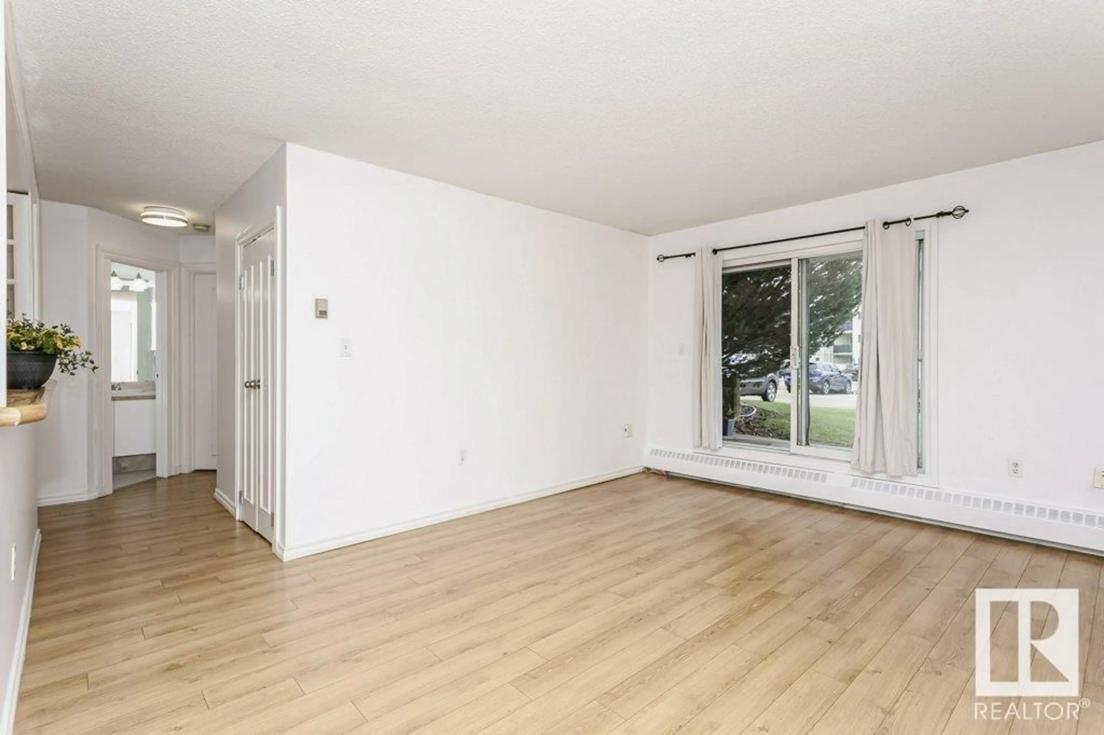 A pic of a room for 140 - 10636 120 ST, Edmonton Alberta T5H4L5