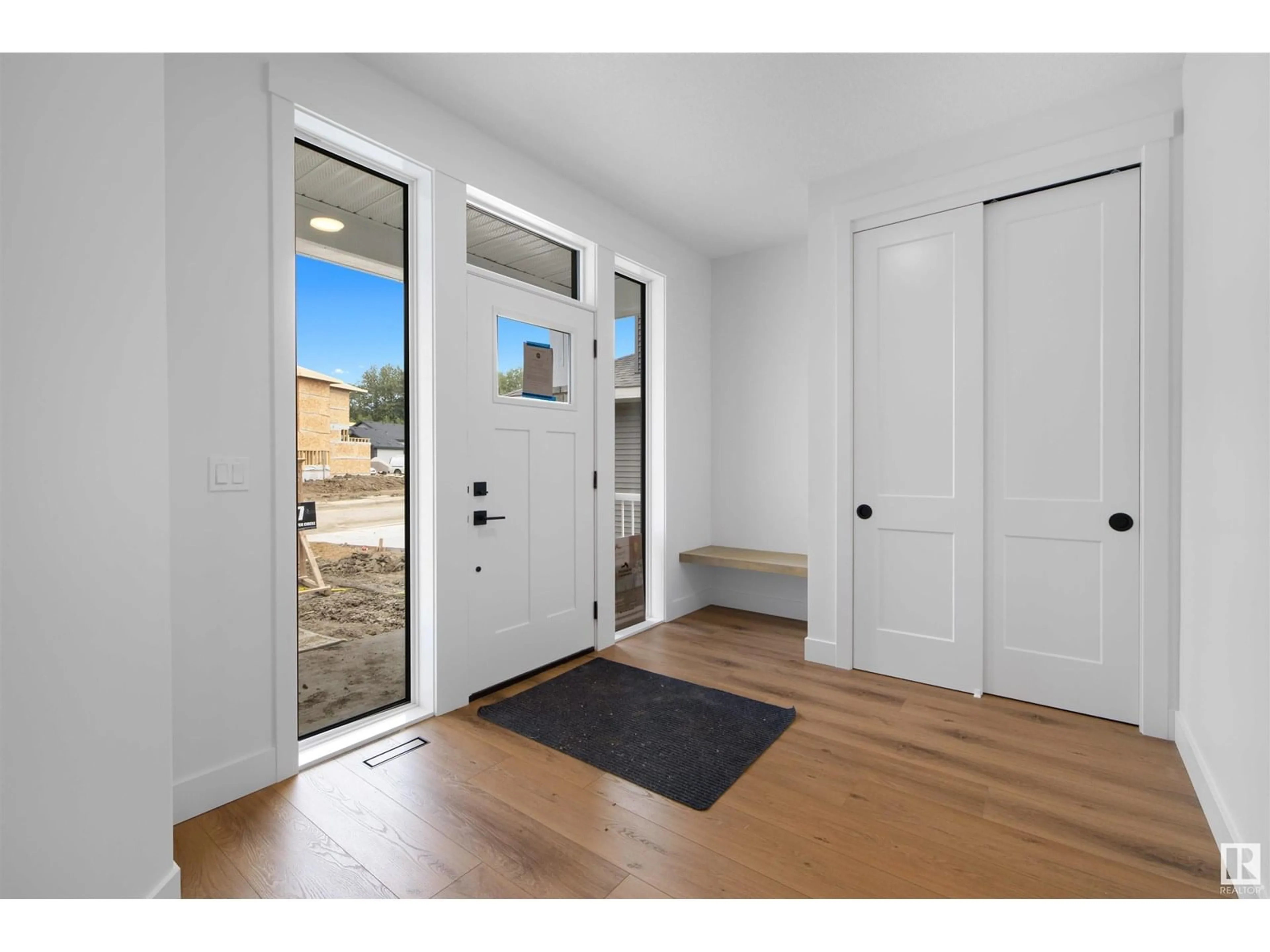 Indoor entryway for 7 SYDWYCK CI, Spruce Grove Alberta T7X0A0