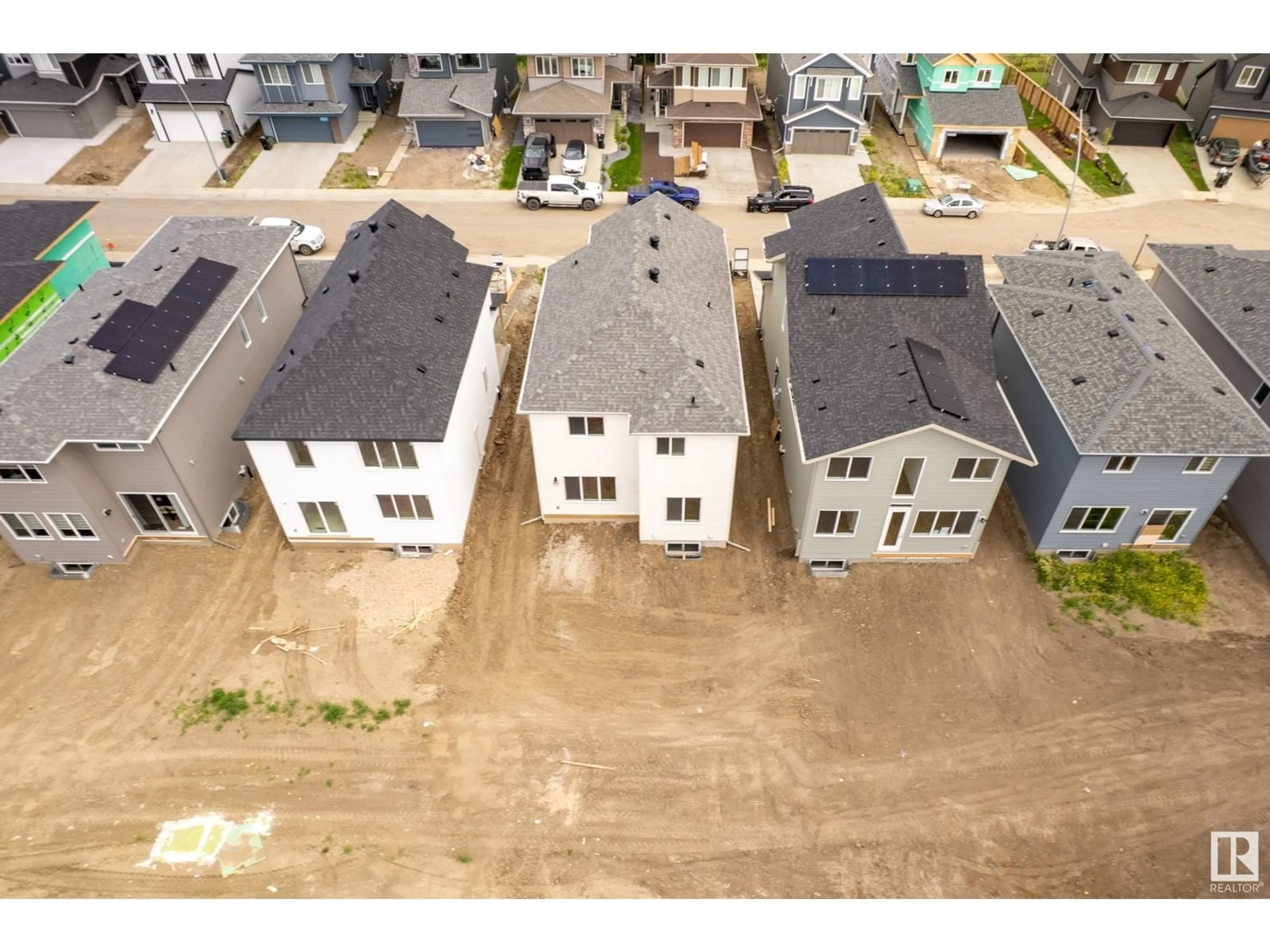 A pic from outside/outdoor area/front of a property/back of a property/a pic from drone, street for NE - 17324 7 ST, Edmonton Alberta T5Y4E8
