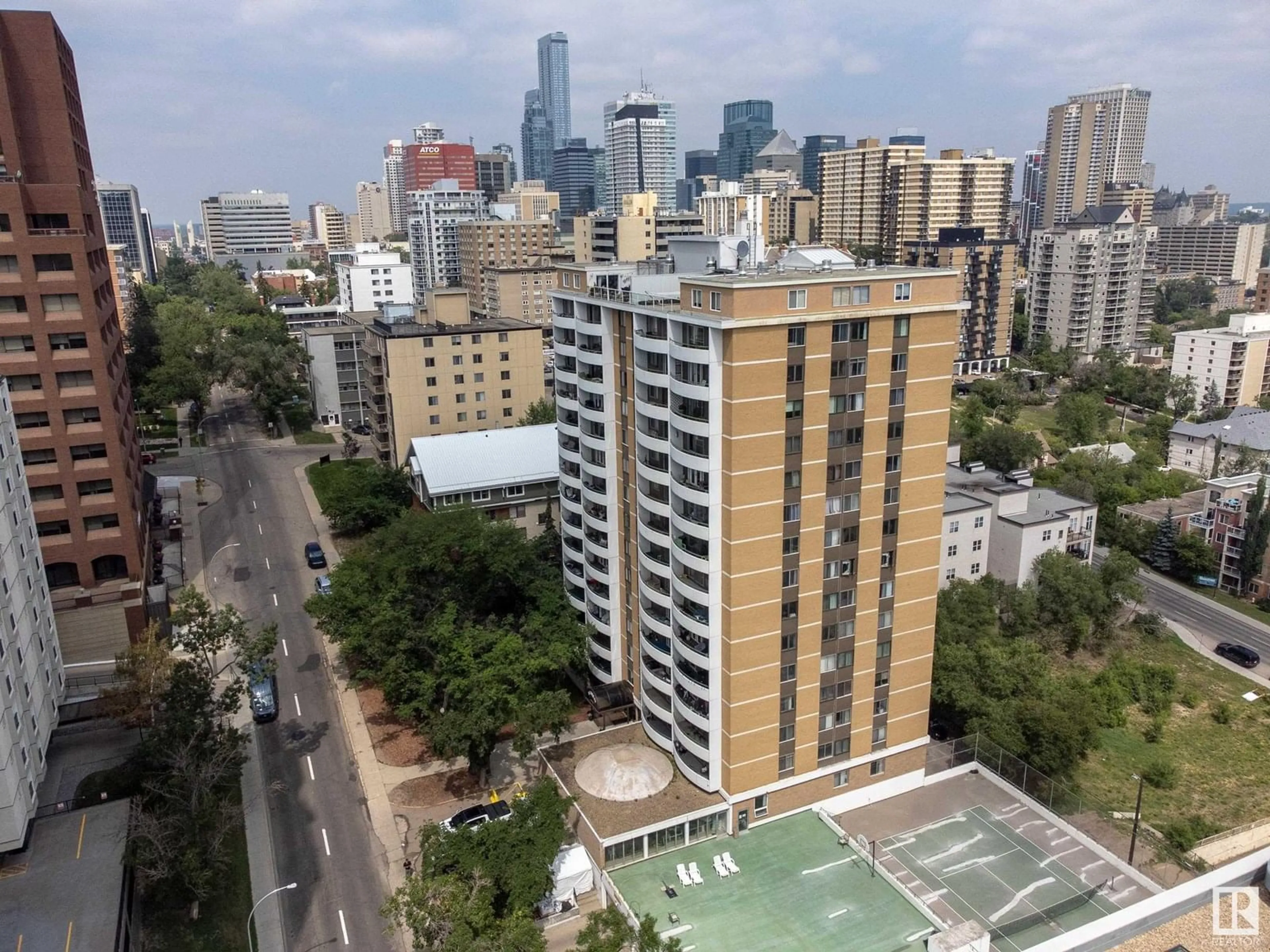 A pic from outside/outdoor area/front of a property/back of a property/a pic from drone, city buildings view from balcony for #402 - 9725 106 ST, Edmonton Alberta T5K1B5