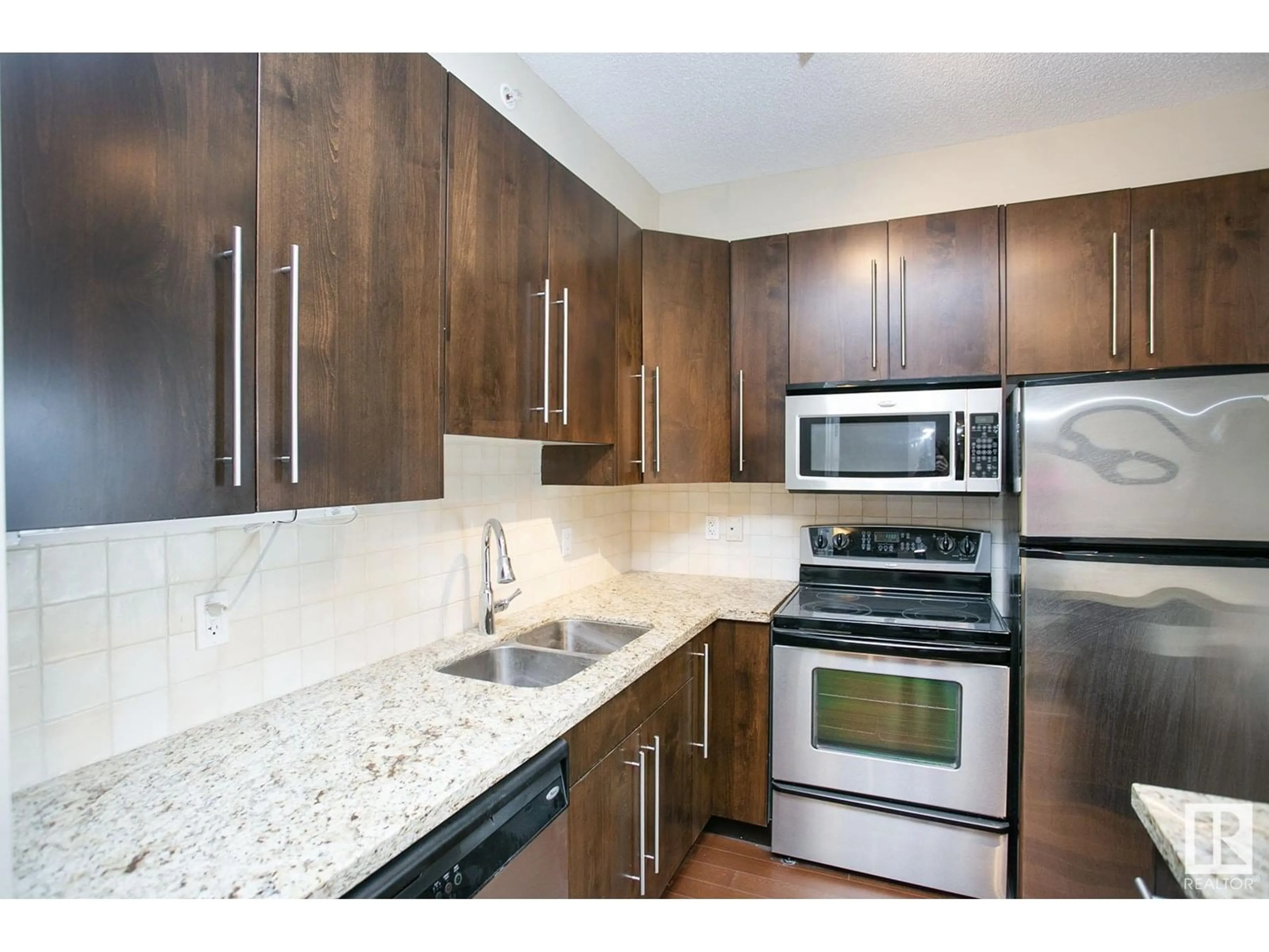 Standard kitchen, unknown for #303 - 9819 104 ST, Edmonton Alberta T5K0Y8