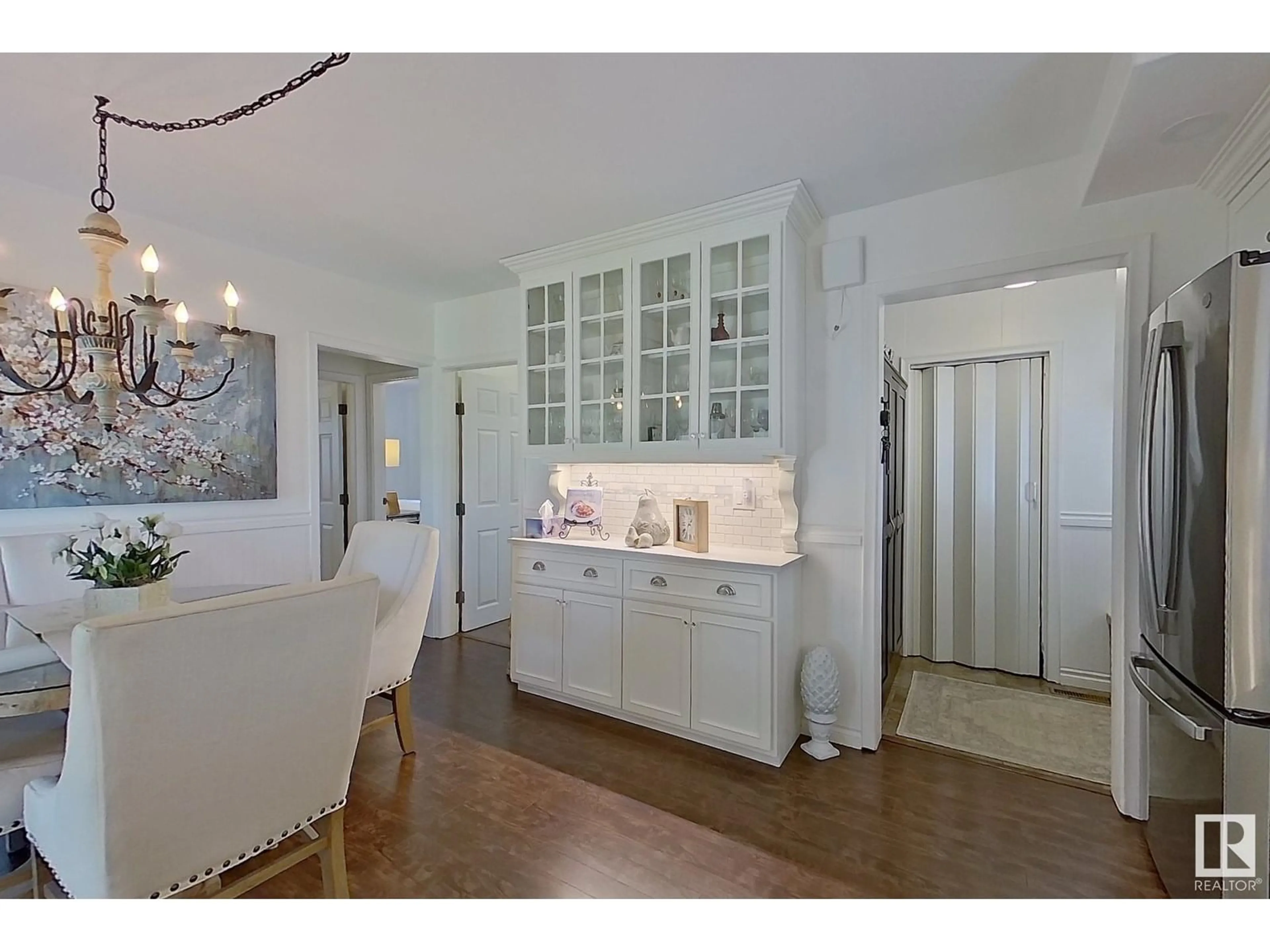 Open concept kitchen, unknown for 5111 50 ST, Tawatinaw Alberta T0G2E0