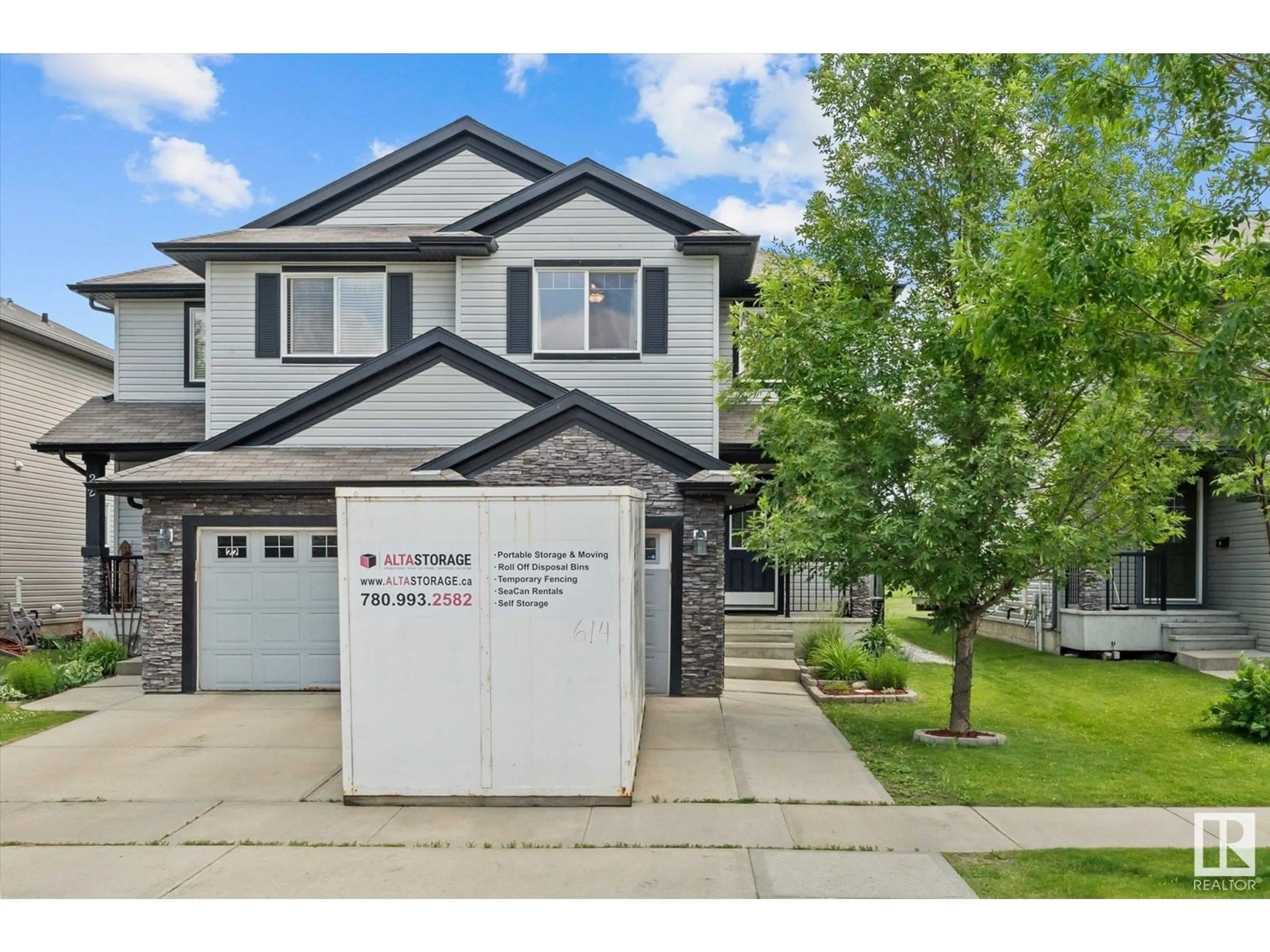A pic from outside/outdoor area/front of a property/back of a property/a pic from drone, street for 24 WELLINGTON PL, Fort Saskatchewan Alberta T8L0G2