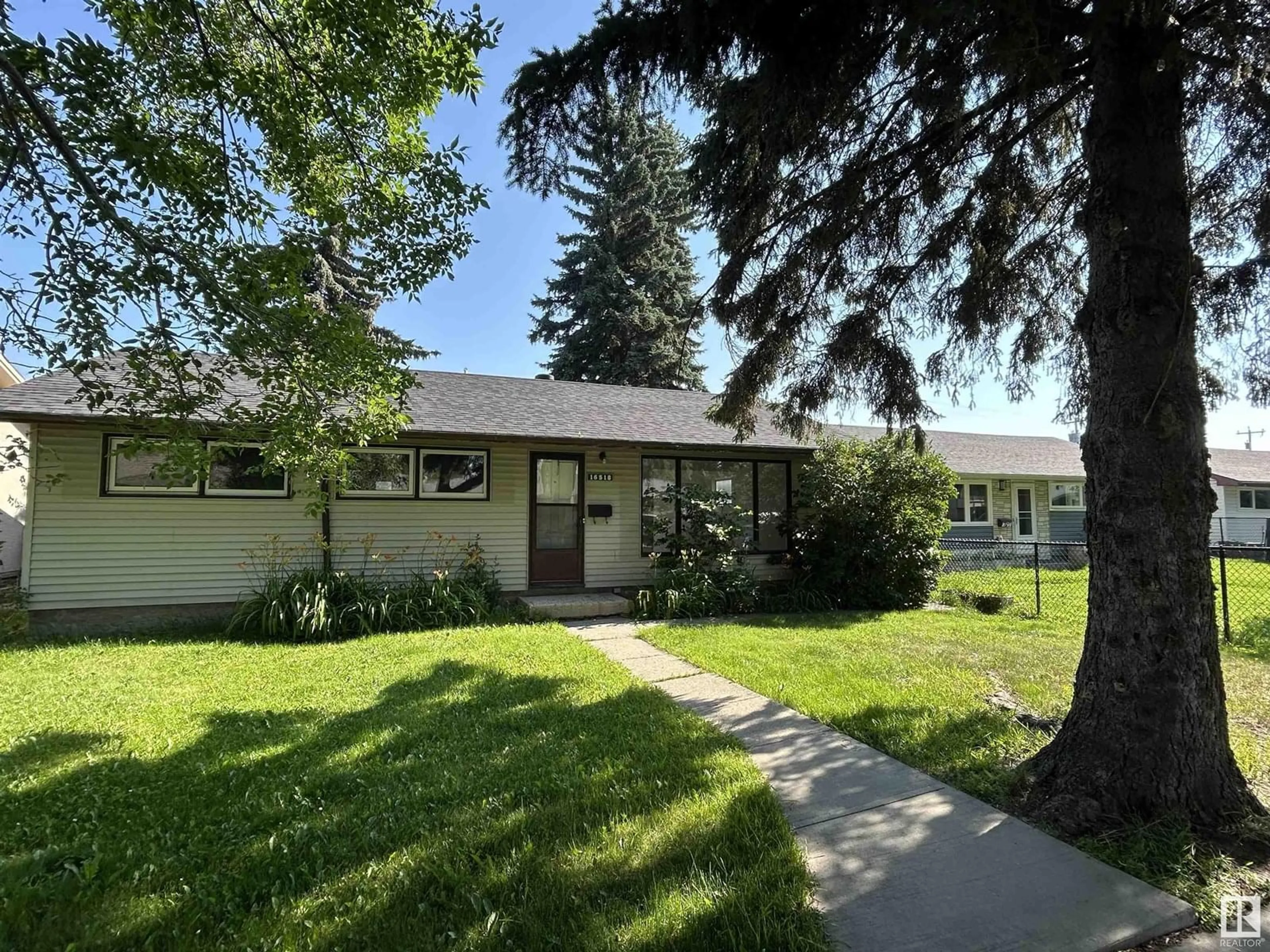 Unknown for 16518 106 AV, Edmonton Alberta T5P0W9