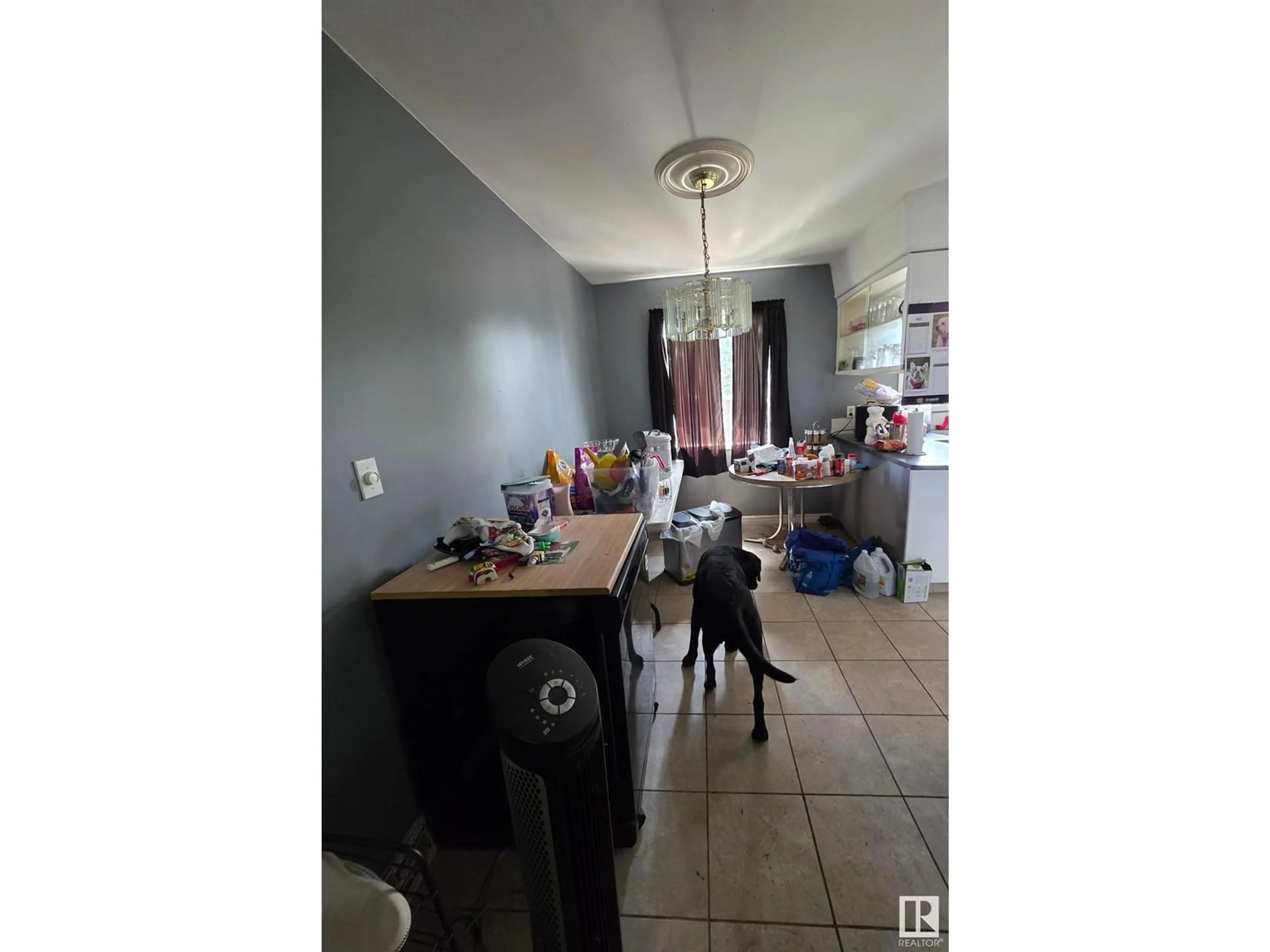 A pic of a room for 530 ALDER AV, Sherwood Park Alberta T8A1T2