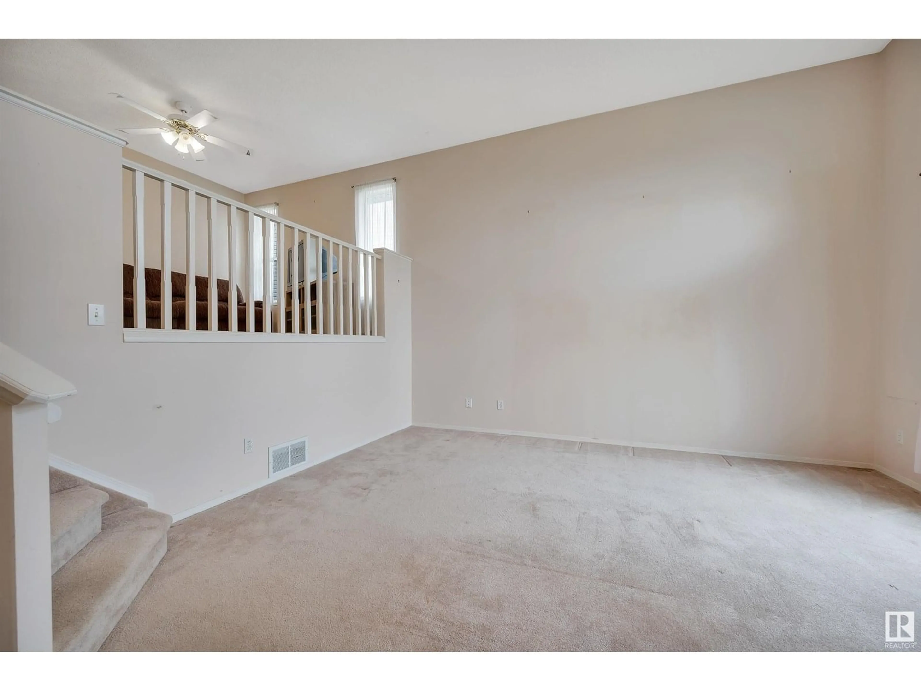 A pic of a room for 4503 149 AV, Edmonton Alberta T5Y2Y9