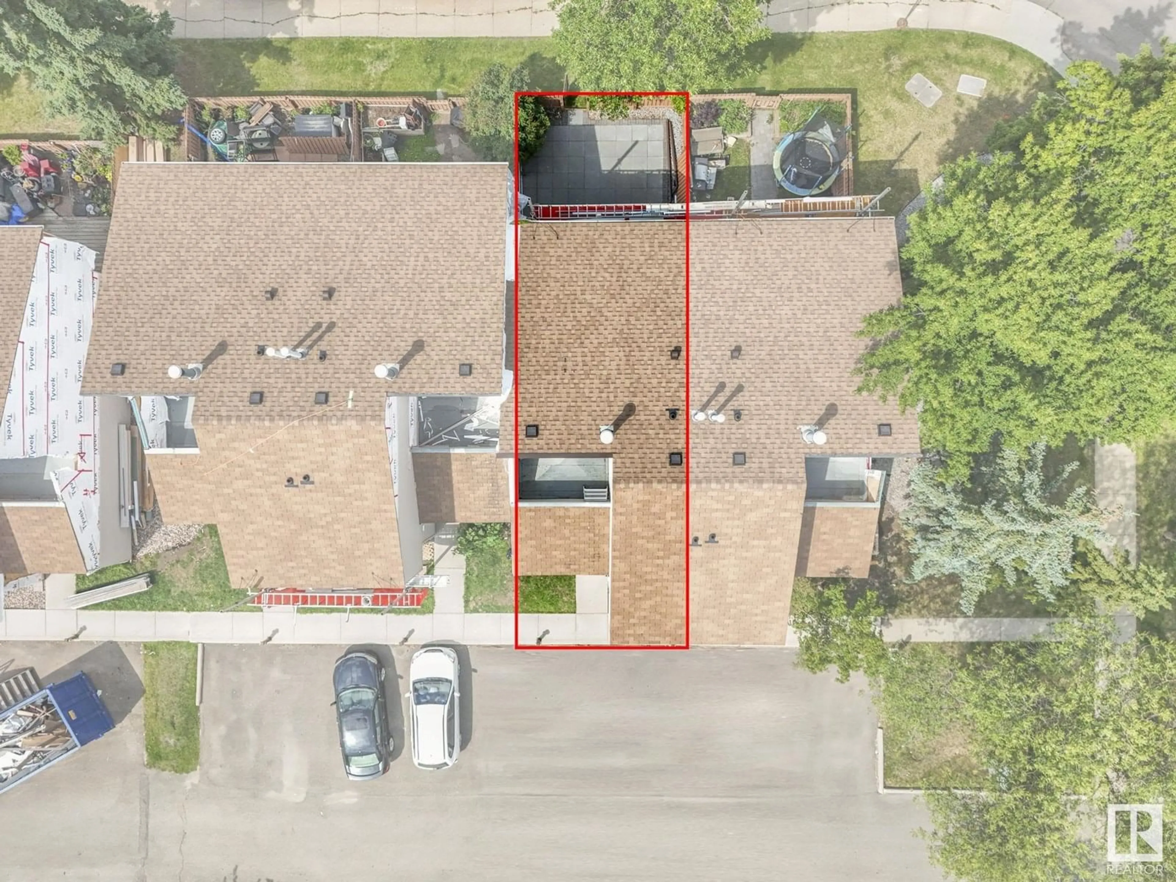 A pic from outside/outdoor area/front of a property/back of a property/a pic from drone, street for #62 - 2020 105 ST, Edmonton Alberta T6J5J2