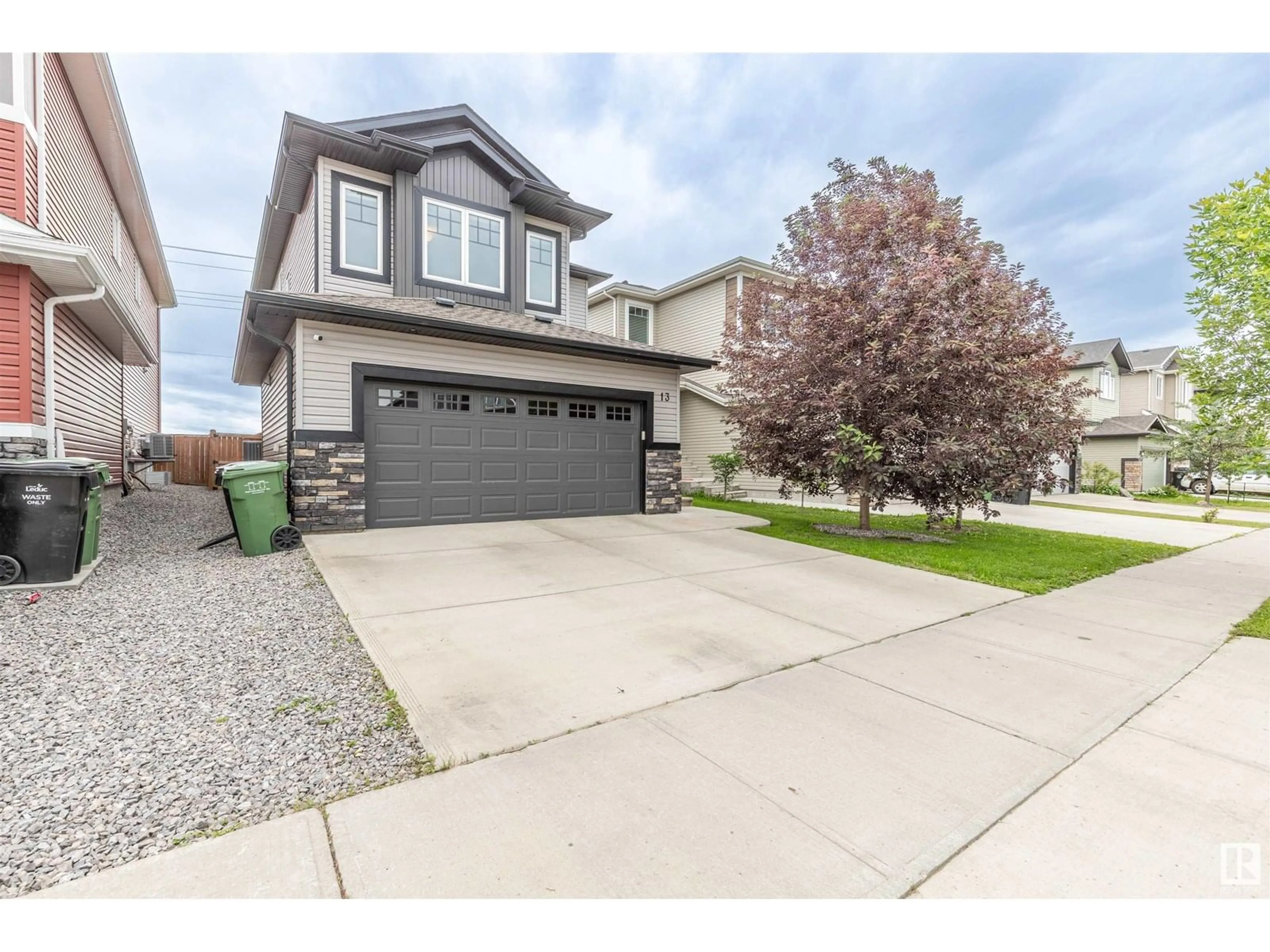 Unknown for 13 SANDALWOOD PL, Leduc Alberta T9E1C2