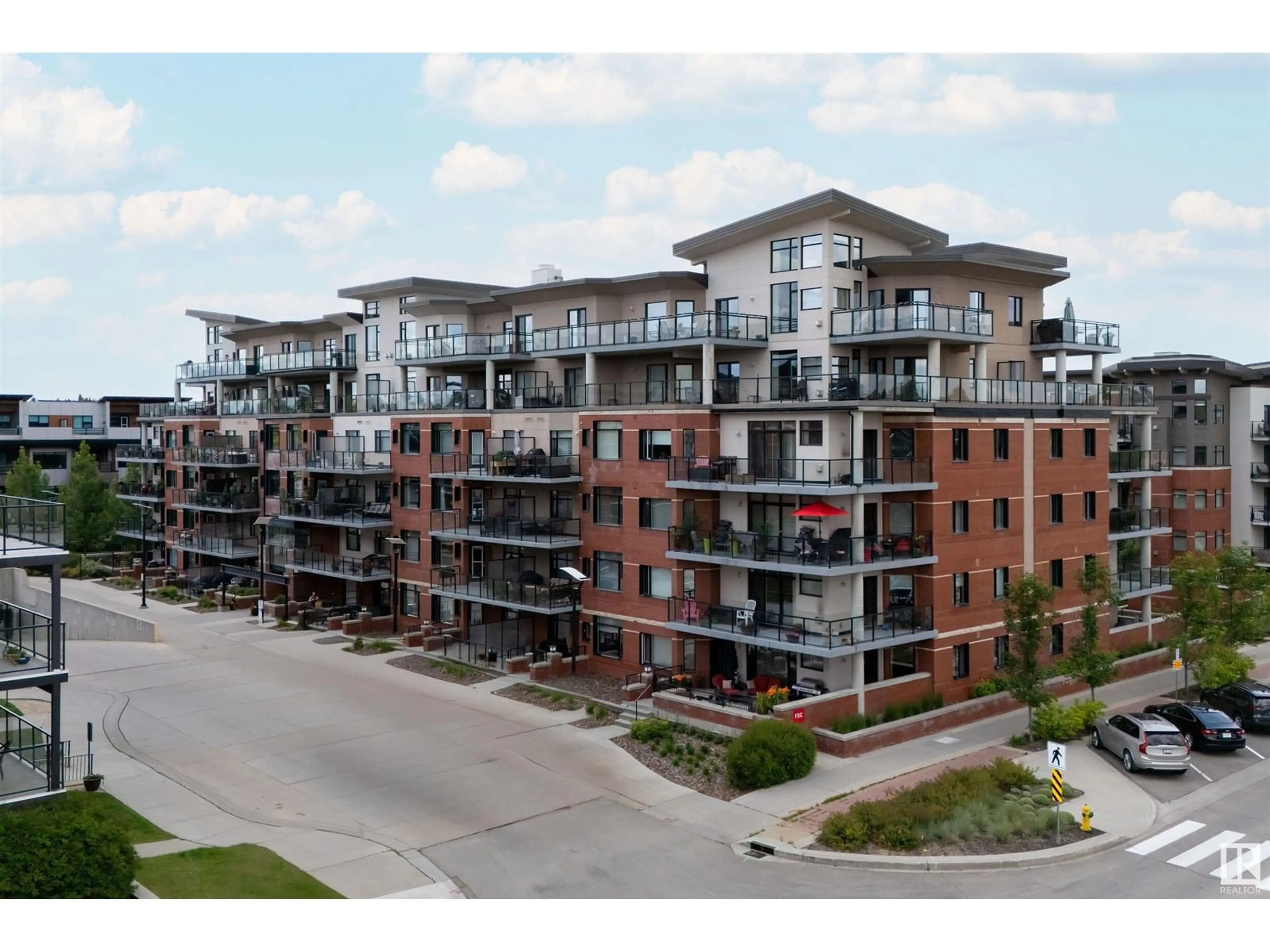 A pic from outside/outdoor area/front of a property/back of a property/a pic from drone, unknown for 314 141 FESTIVAL WAY, Sherwood Park Alberta T8A3V8