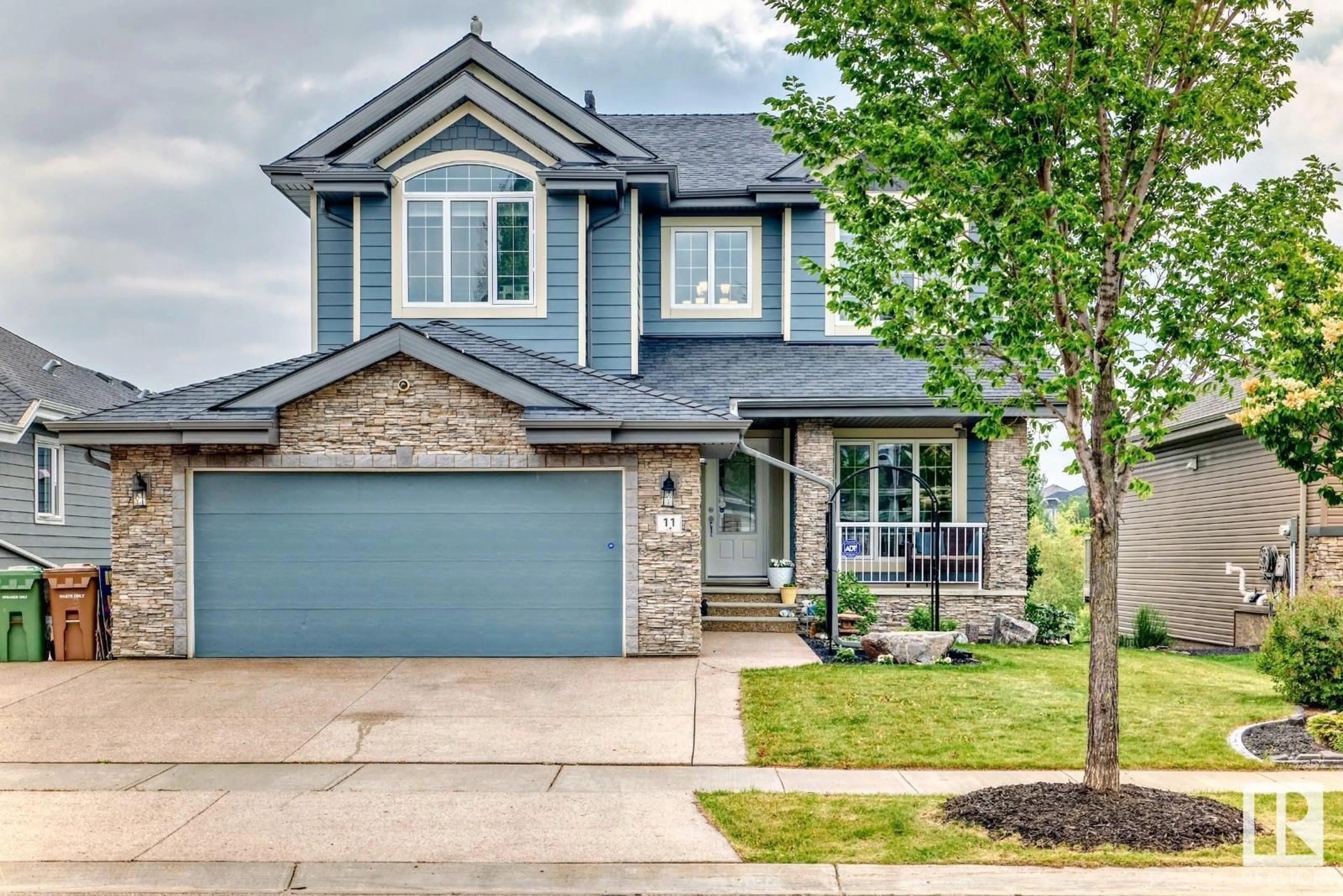 Home with brick exterior material, street for 11 EDGEWATER TERR, St. Albert Alberta T8N4G5