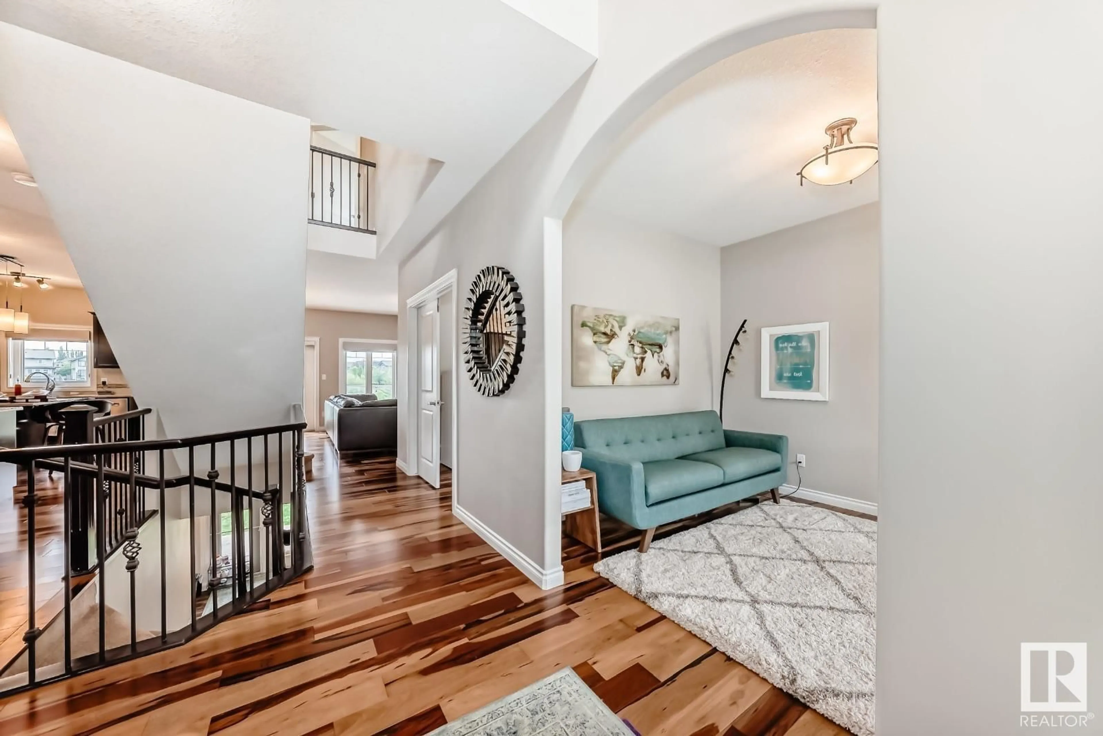 Indoor entryway for 11 EDGEWATER TERR, St. Albert Alberta T8N4G5