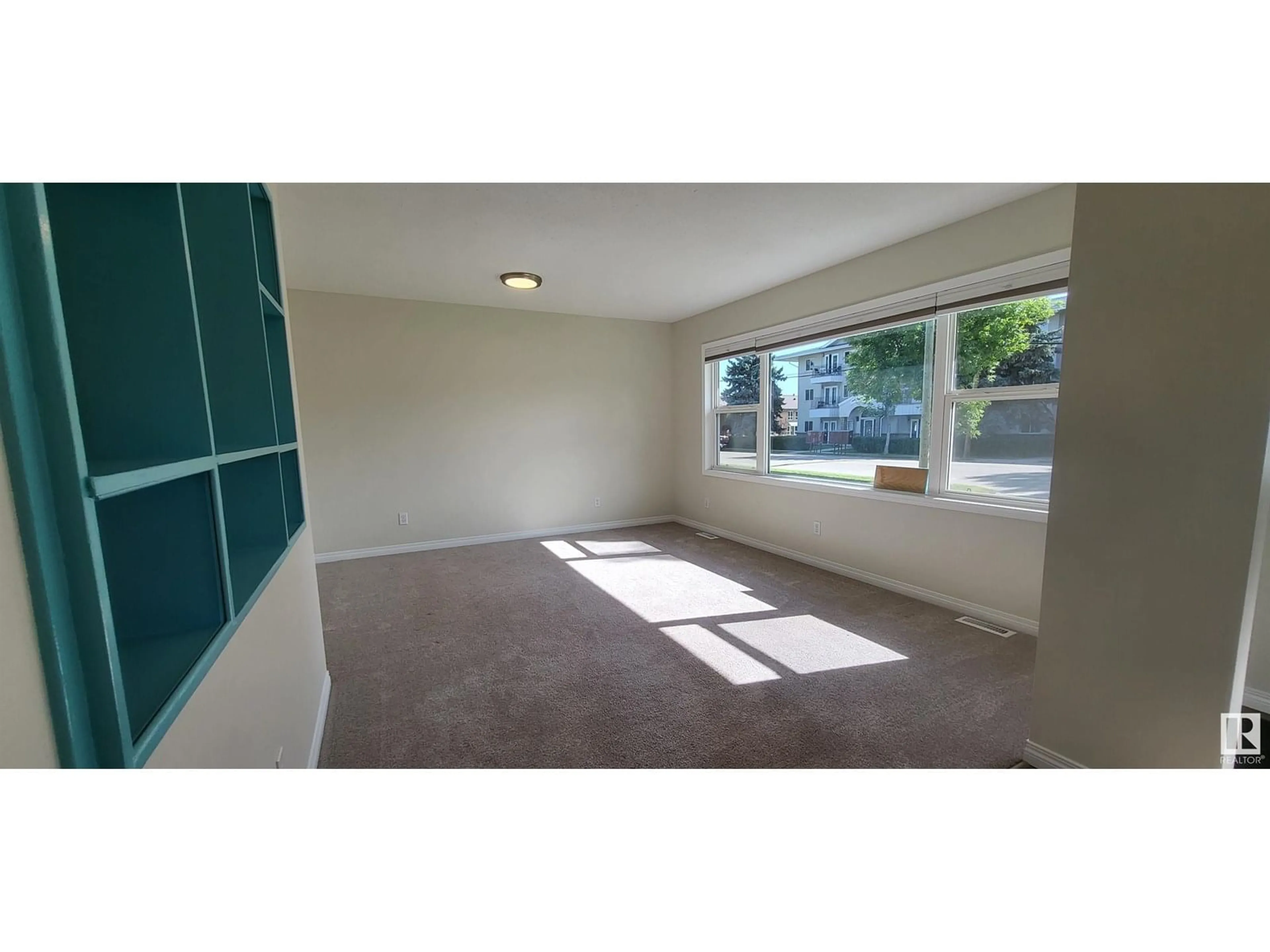 A pic of a room for 4816 47 ST, Drayton Valley Alberta T7A1H8