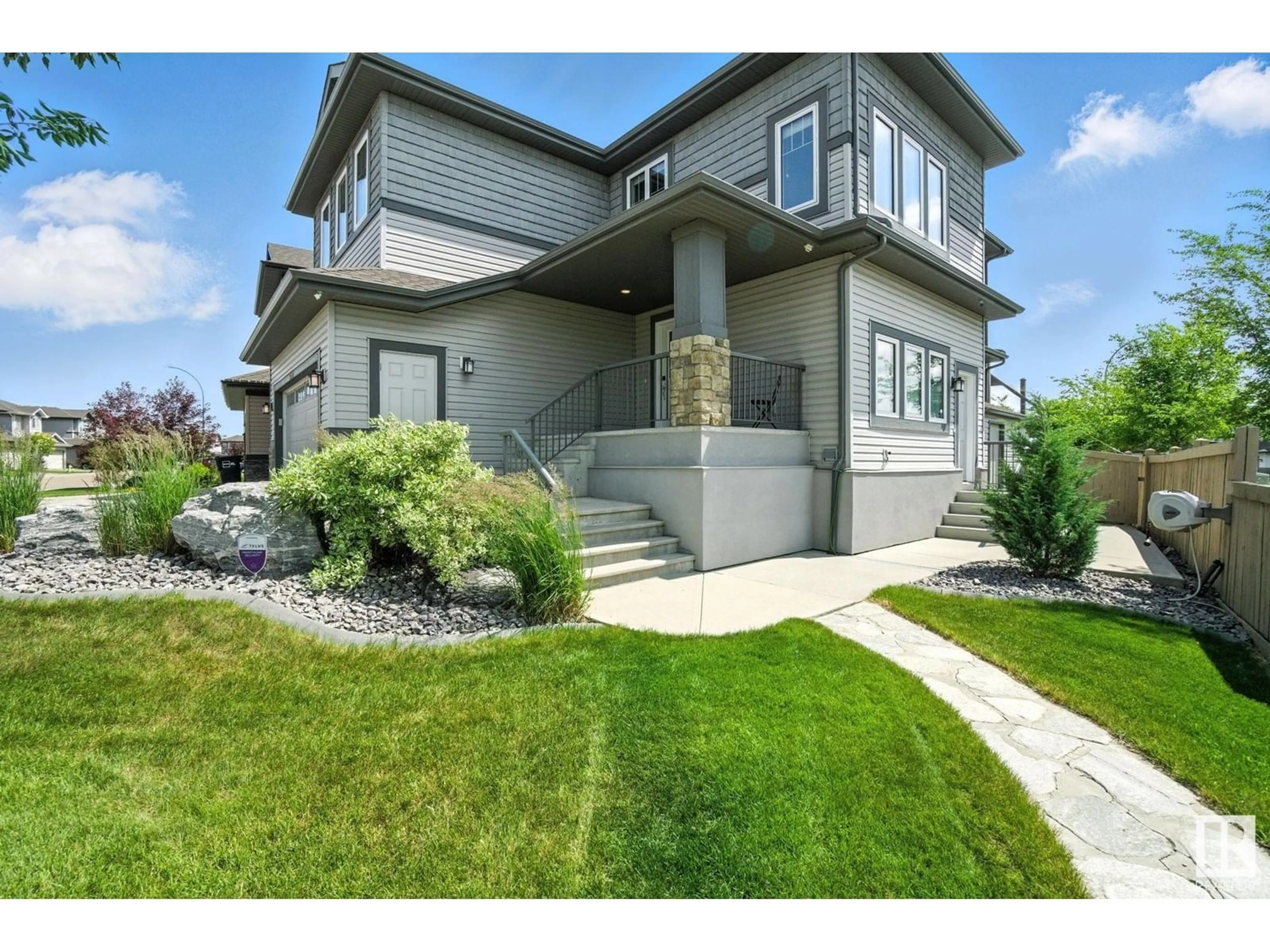 Unknown for 13847 142 AV, Edmonton Alberta T6V0L8