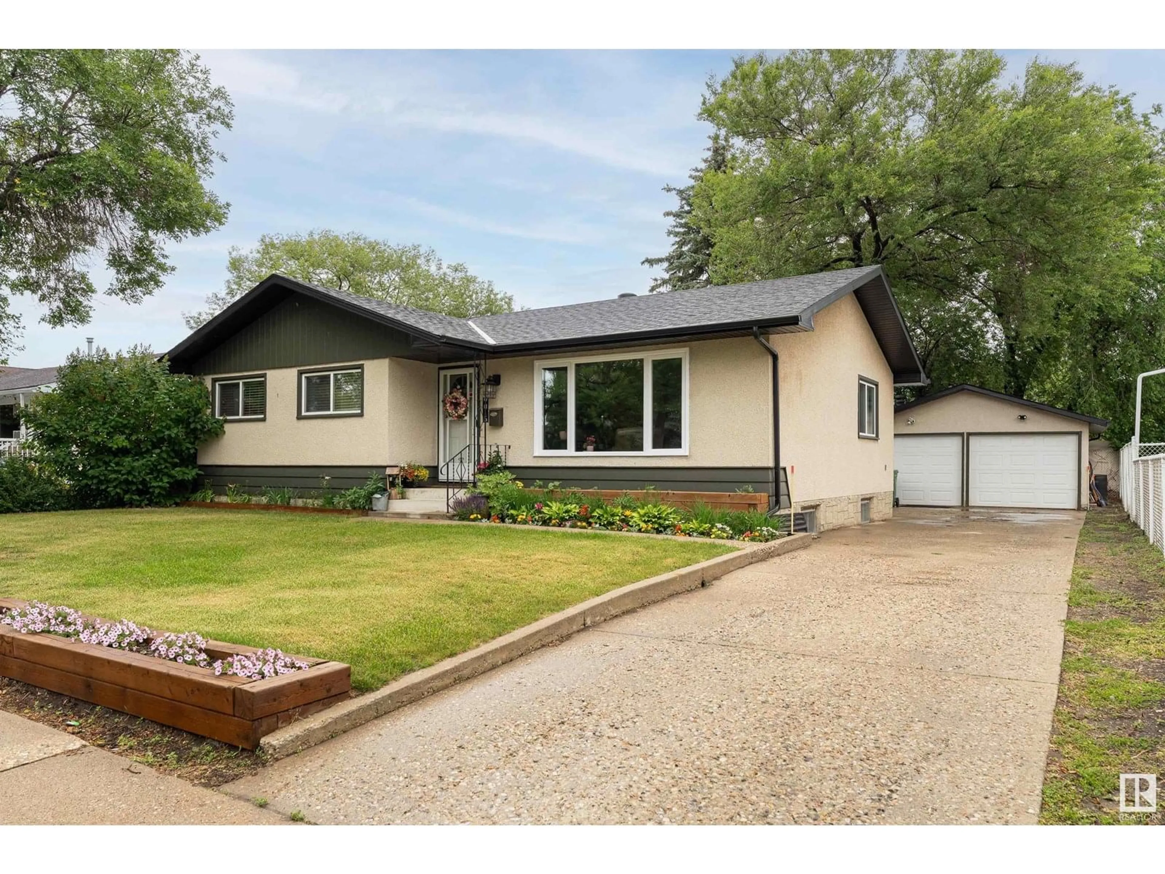 Unknown for 9015 96 ST, Fort Saskatchewan Alberta T8L1S1