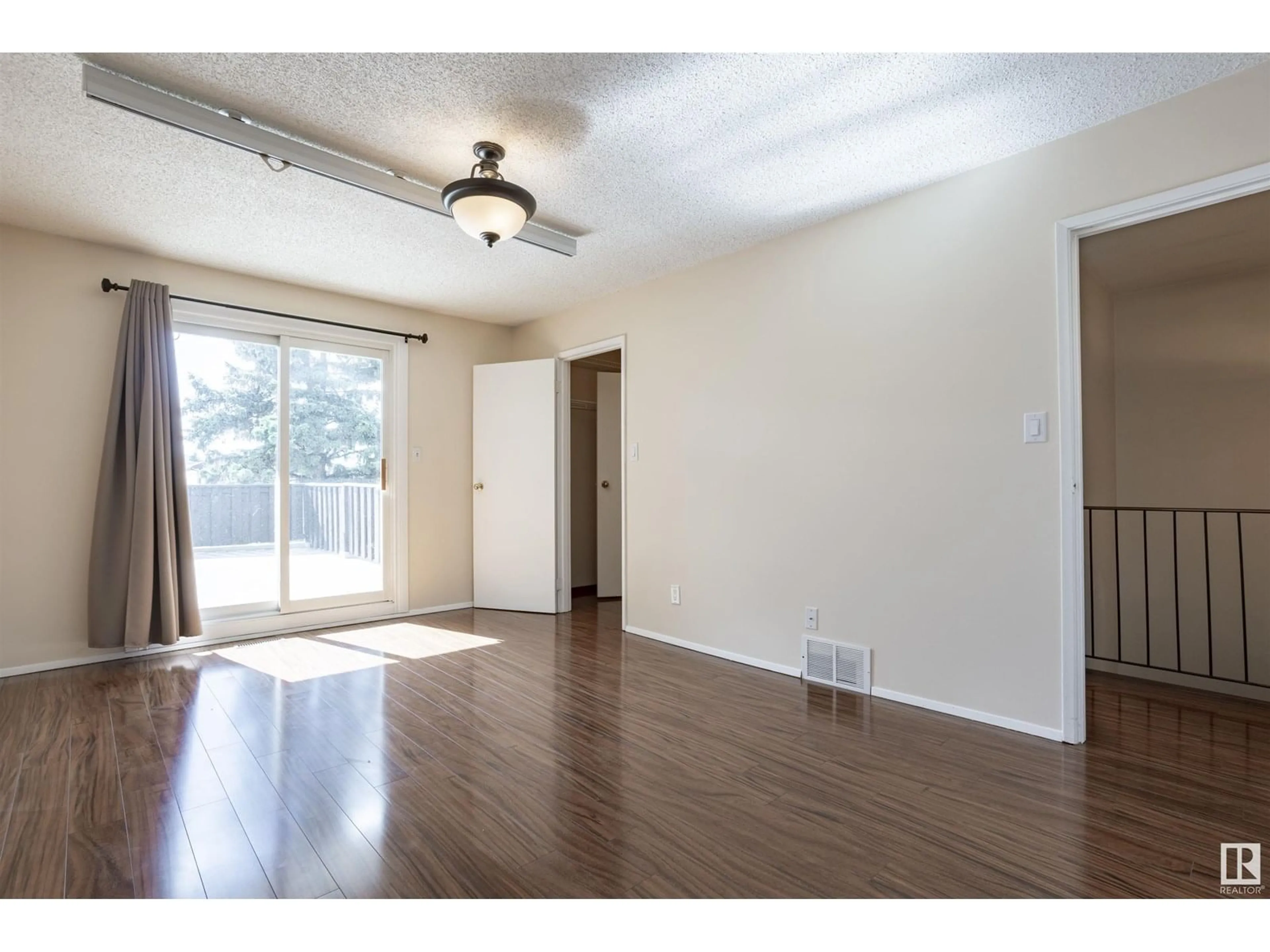 A pic of a room for 13147 34 ST, Edmonton Alberta T5A3K1