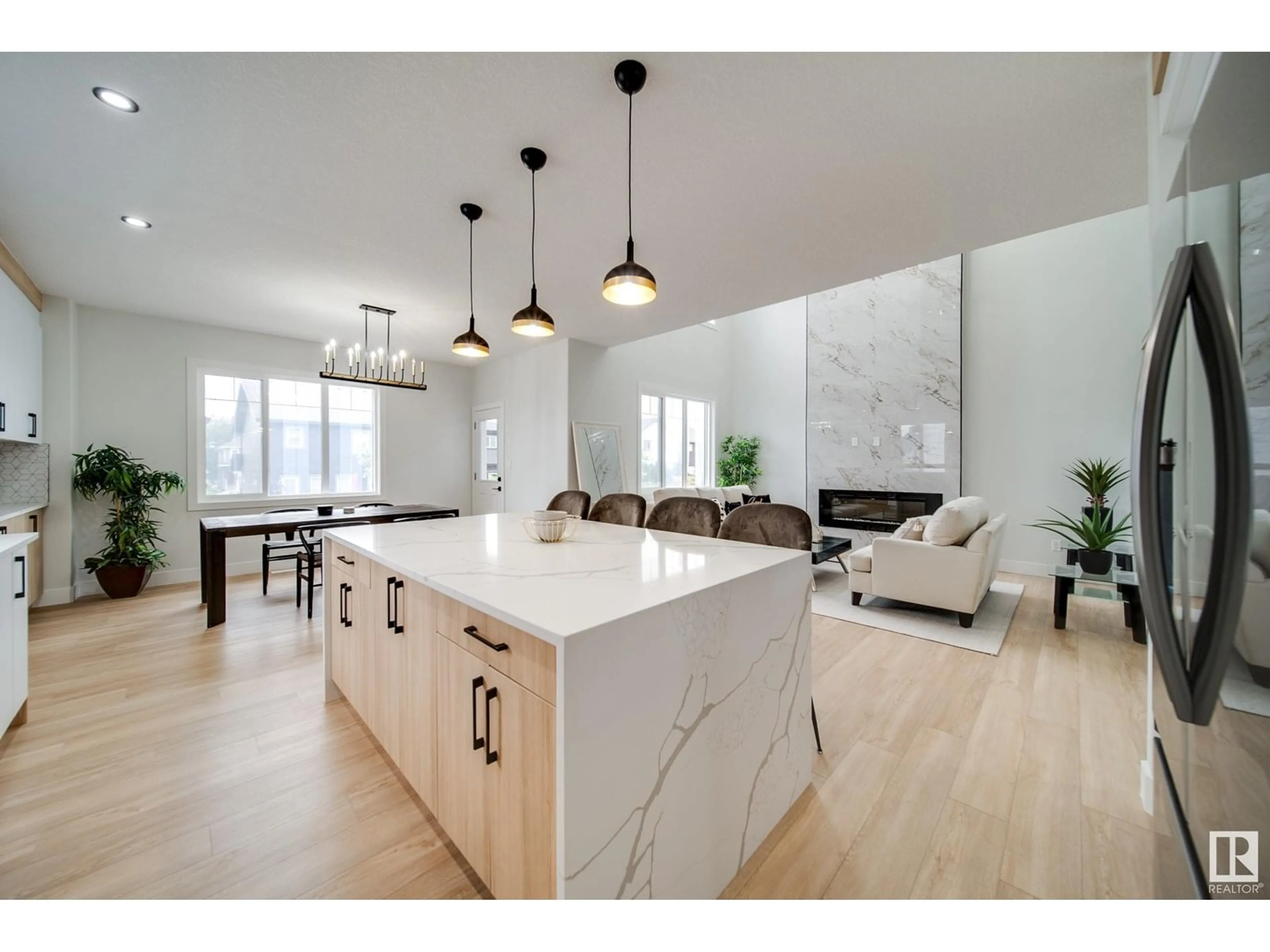 Open concept kitchen, unknown for 46 BAKER ST, Ardrossan Alberta T8E0B6
