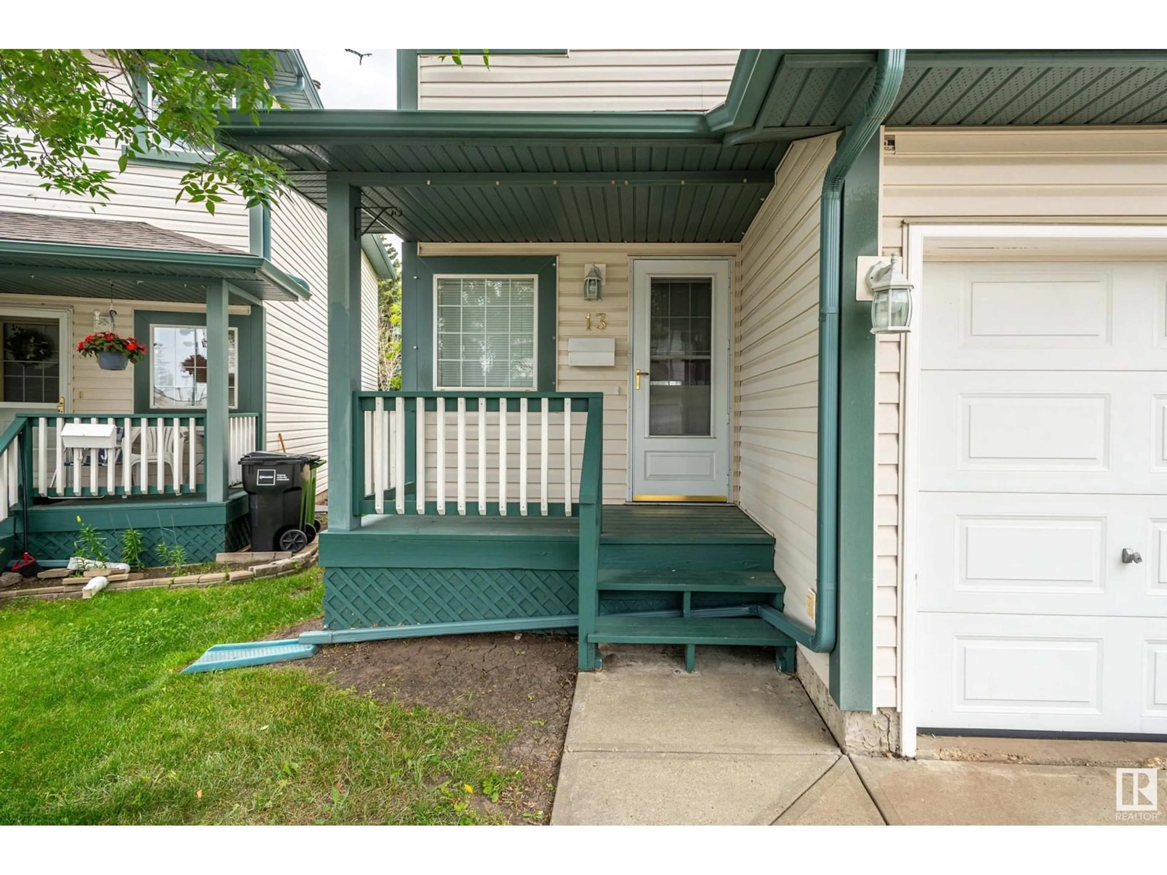 Home with vinyl exterior material, street for #13 - 15215 126 ST, Edmonton Alberta T5X5Z3