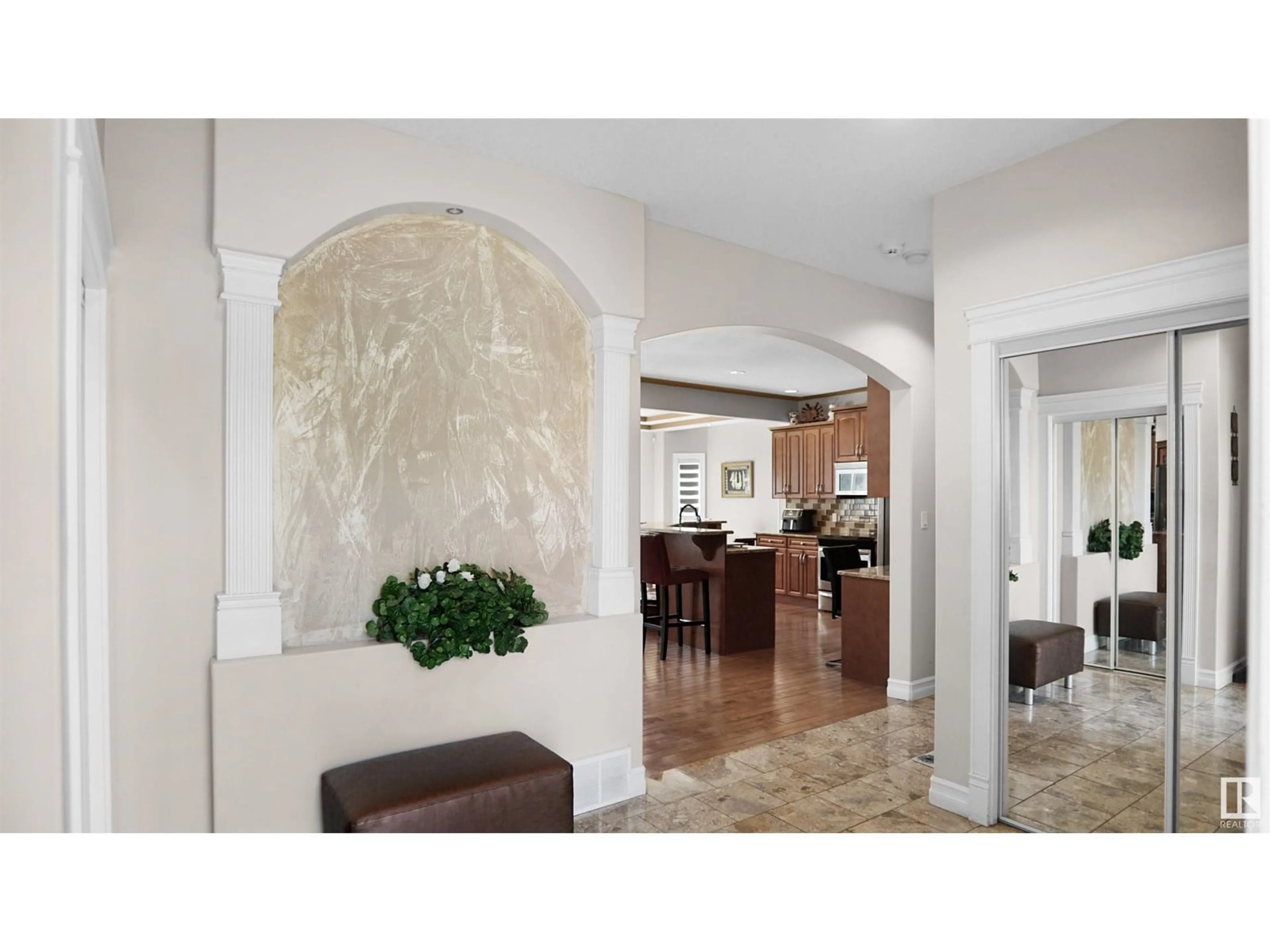 Indoor entryway for NW - 11715 174 AV, Edmonton Alberta T5X0A3