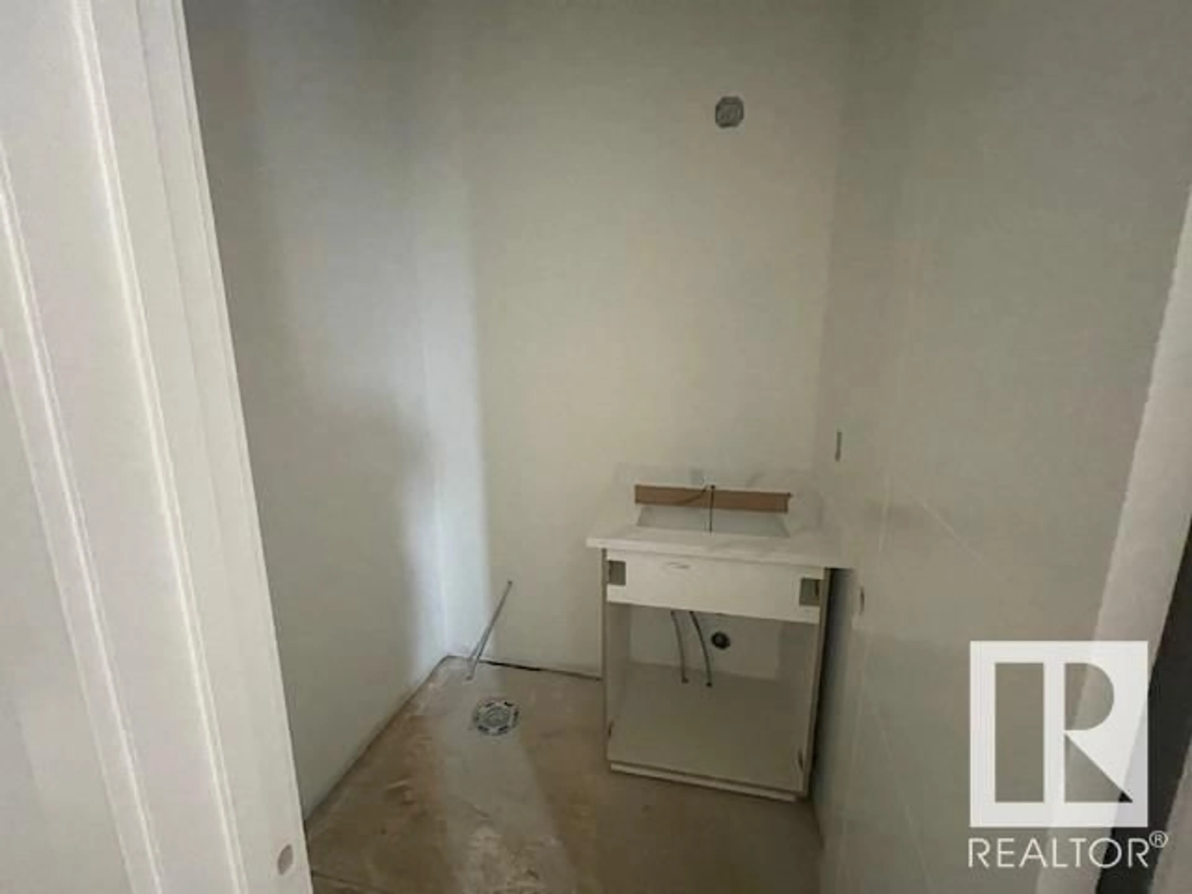 A pic of a room for 269 MEADOWVIEW DR, Fort Saskatchewan Alberta T8L1Z4