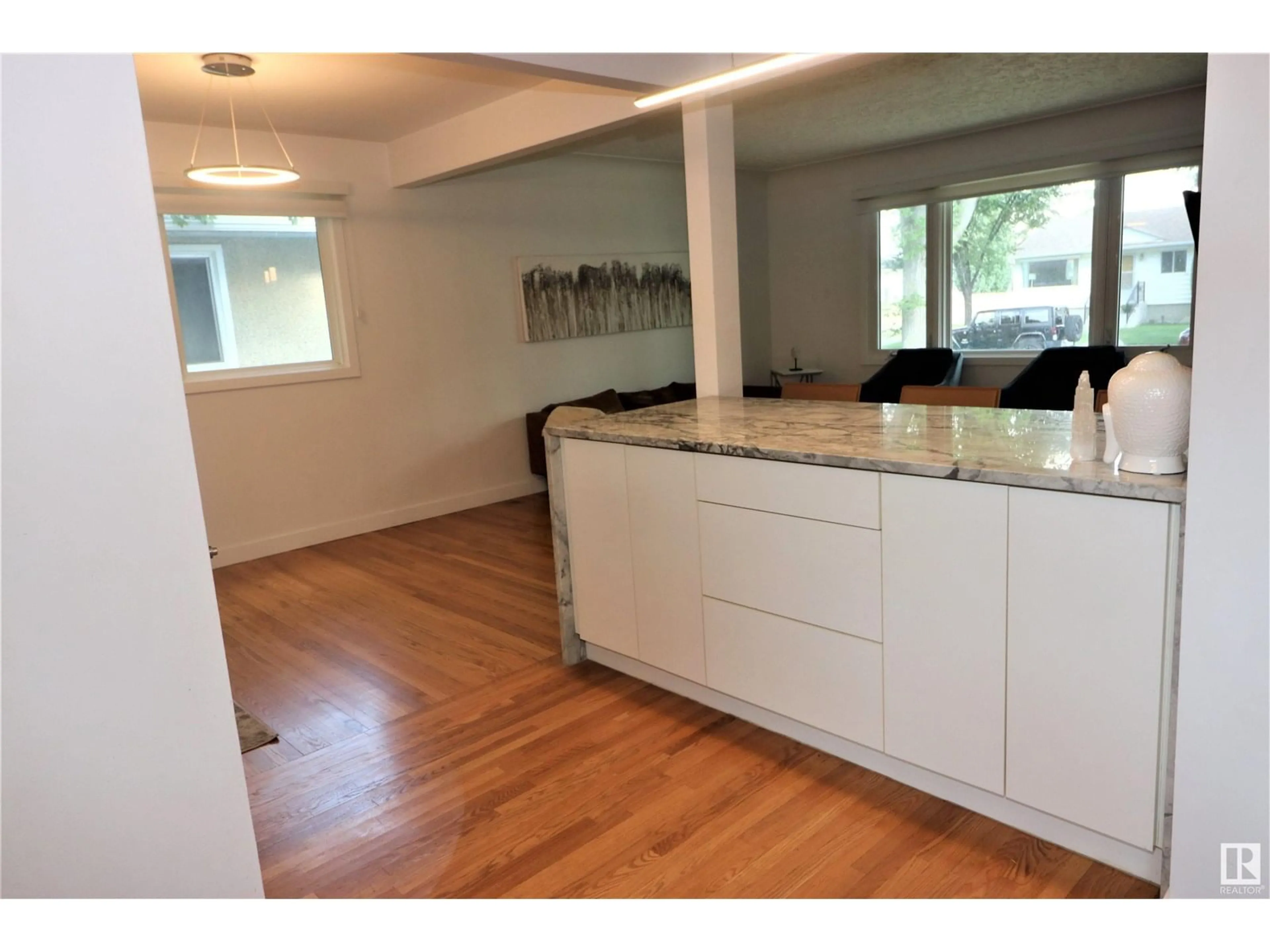 Open concept kitchen, unknown for 8528 64 AV, Edmonton Alberta T6E0H3