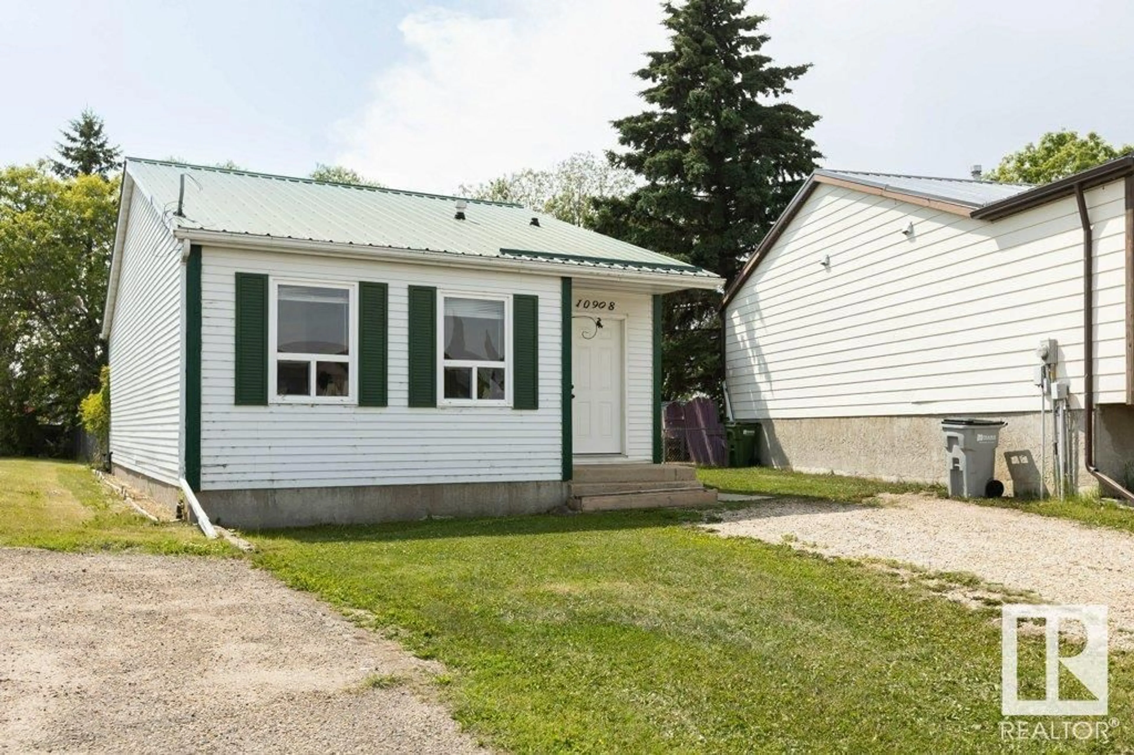 Unknown for 10908 105 AV, Westlock Alberta T7P1A8