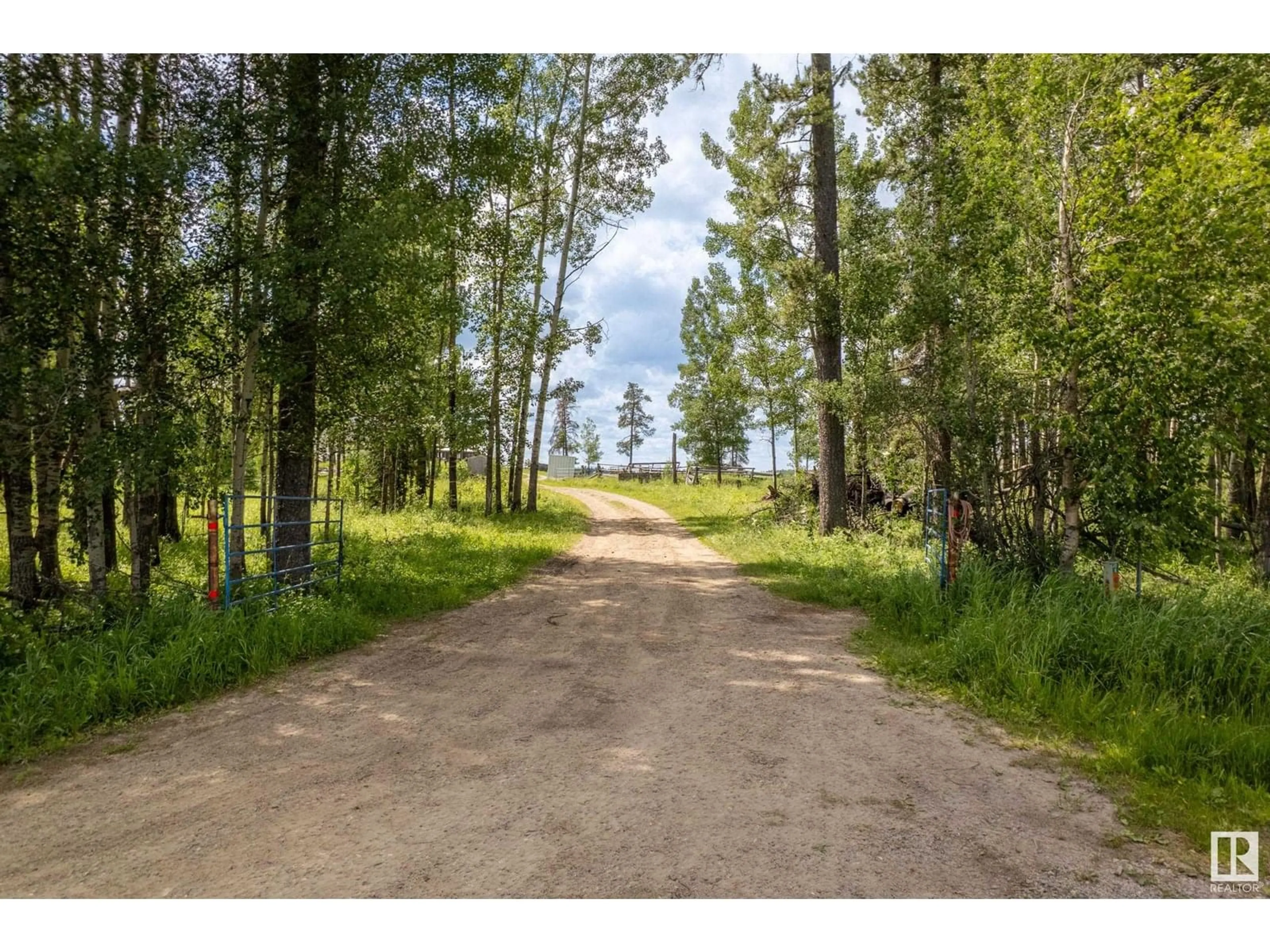 Unknown for 11517 TWP RD 541 A, Rural Yellowhead Alberta T0E1S0