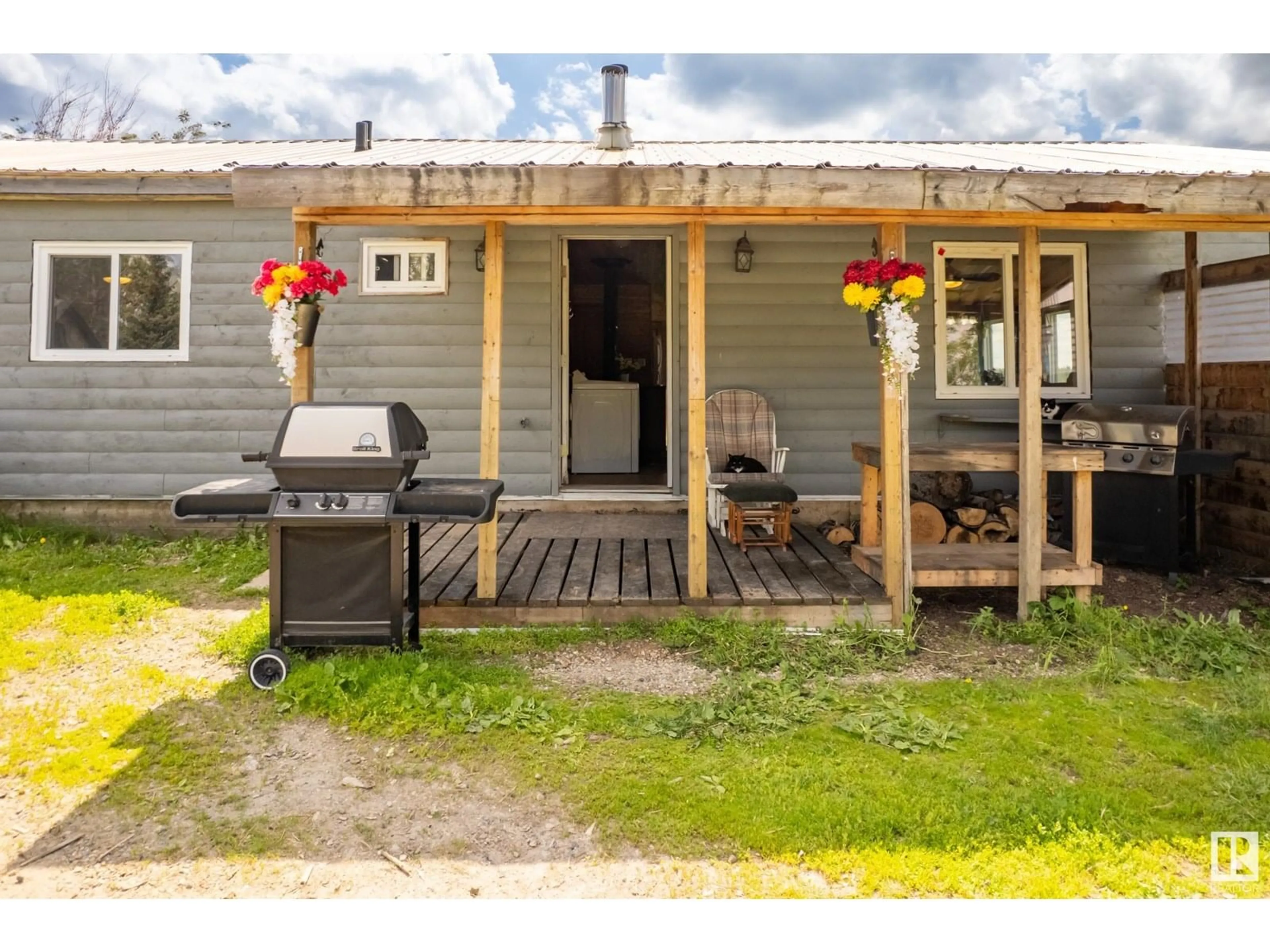 Patio, street for 11517 TWP RD 541 A, Rural Yellowhead Alberta T0E1S0