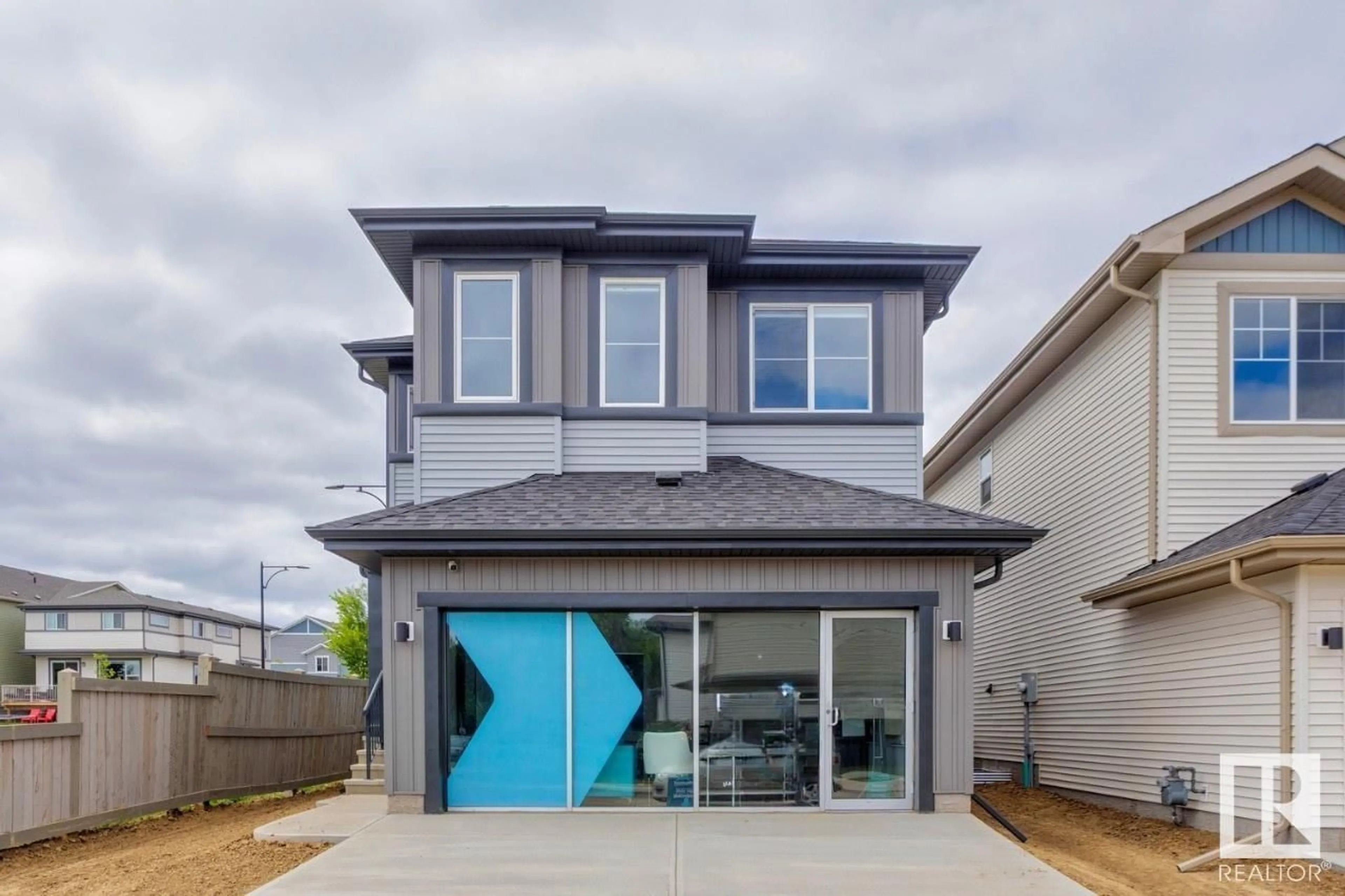 Home with vinyl exterior material, street for 1544 GRANT WY, Edmonton Alberta T5T0W2