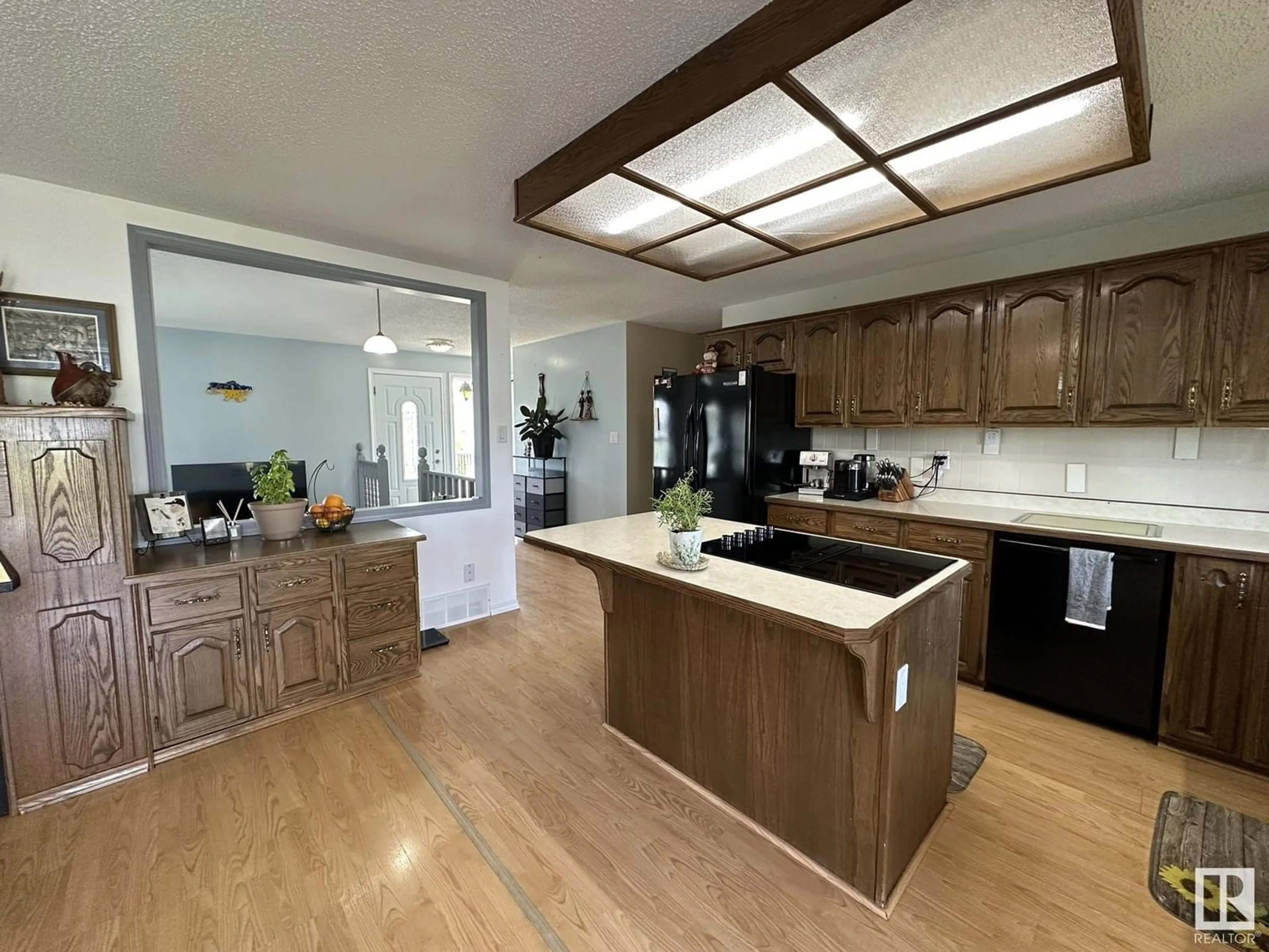 Open concept kitchen, unknown for 5210 54 AV, Andrew Alberta T0C0C0