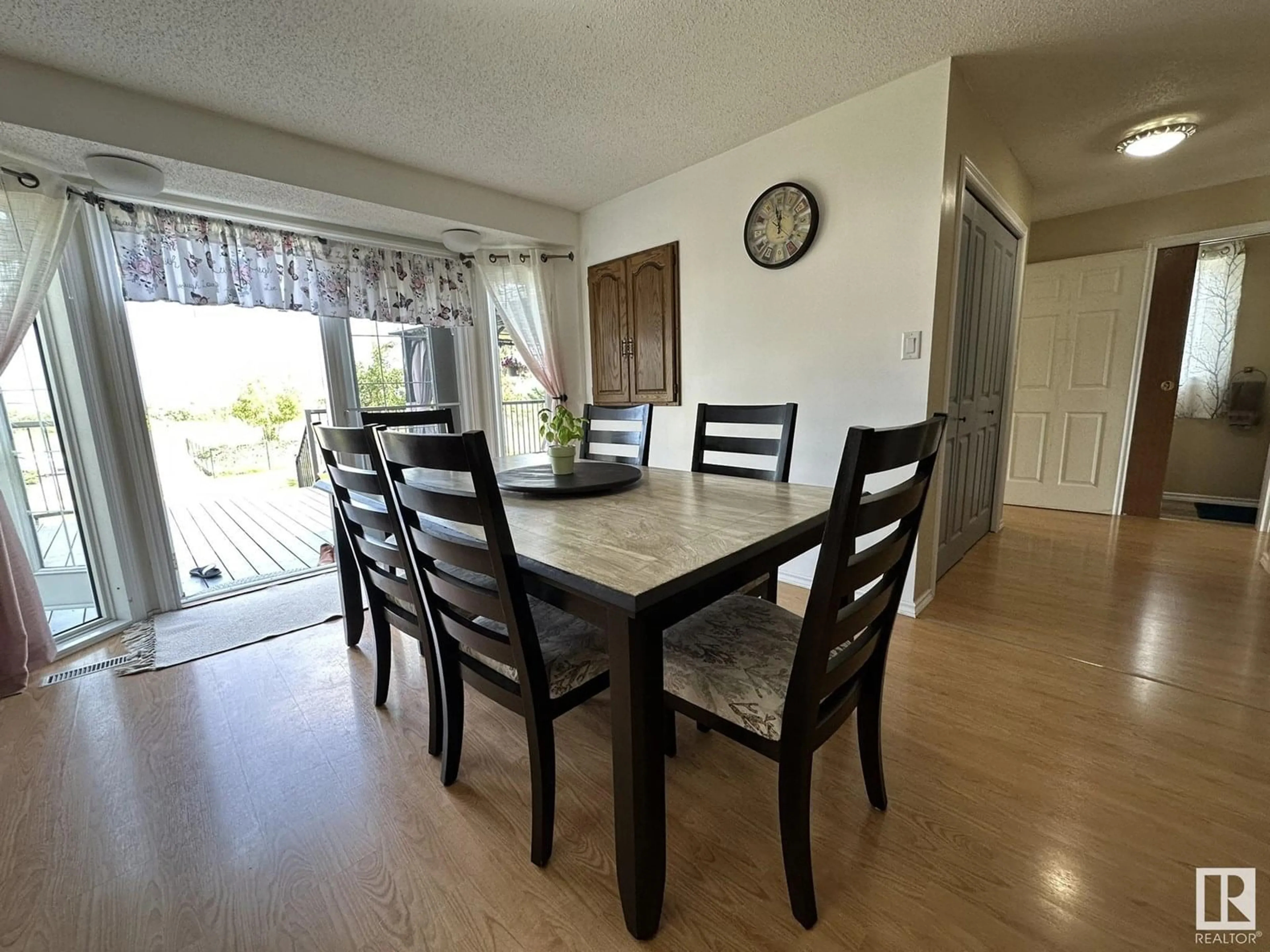 Dining room, wood/laminate floor for 5210 54 AV, Andrew Alberta T0C0C0