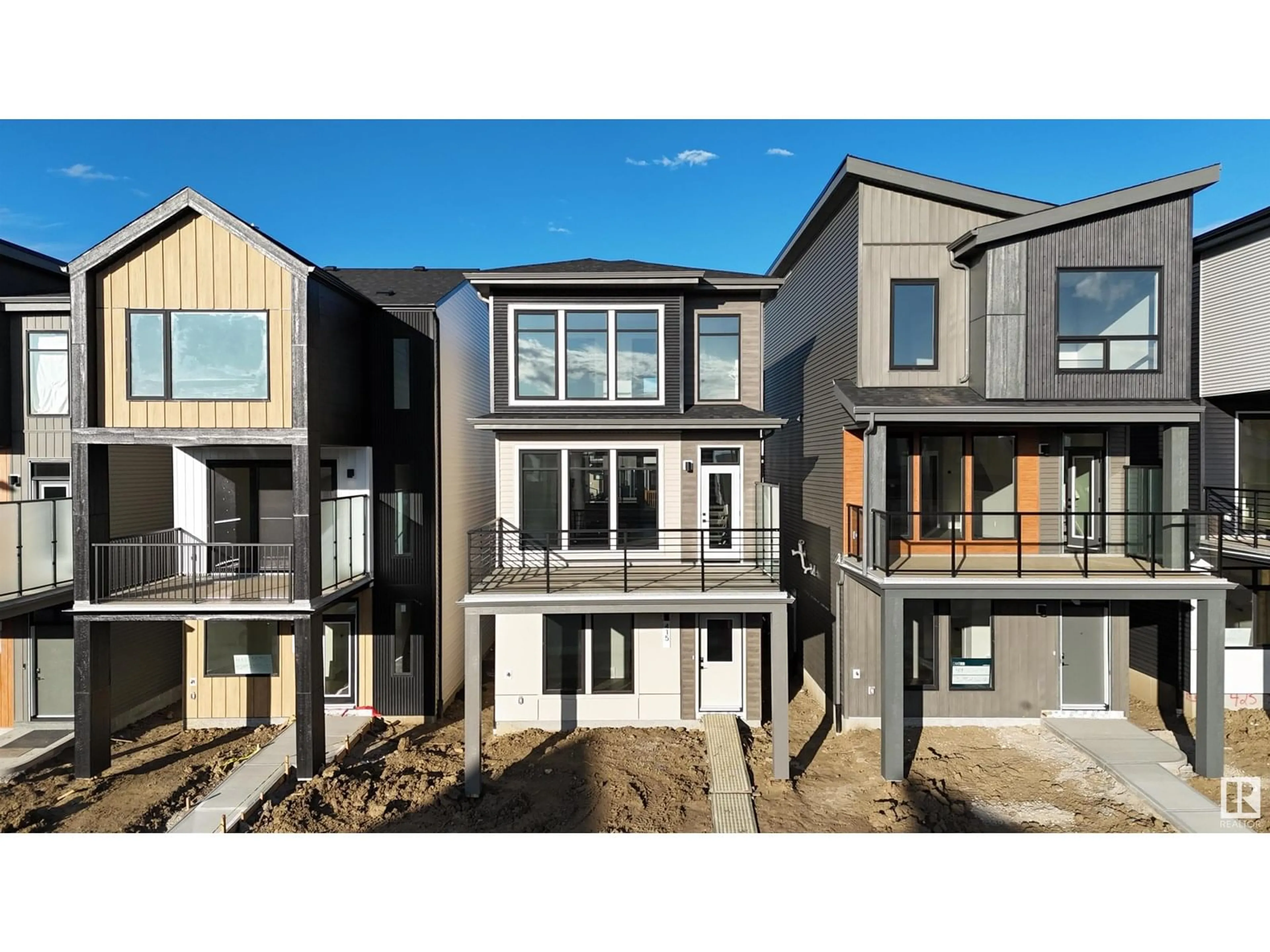 A pic from outside/outdoor area/front of a property/back of a property/a pic from drone, street for SW - 415 33 ST, Edmonton Alberta T6X3C9