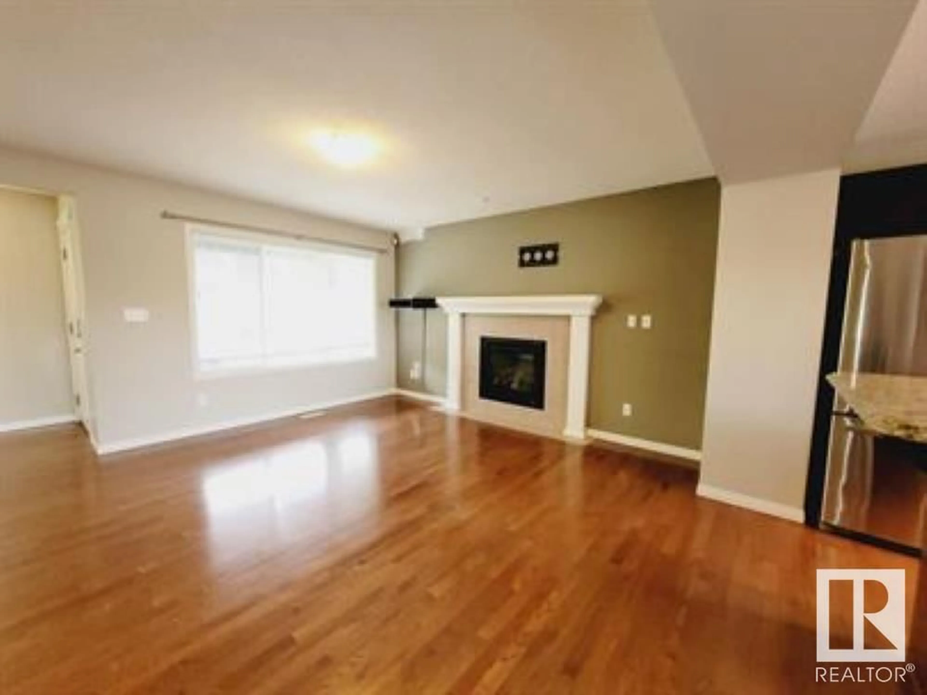 A pic of a room for 7707 SCHMID CR, Edmonton Alberta T6R0K6