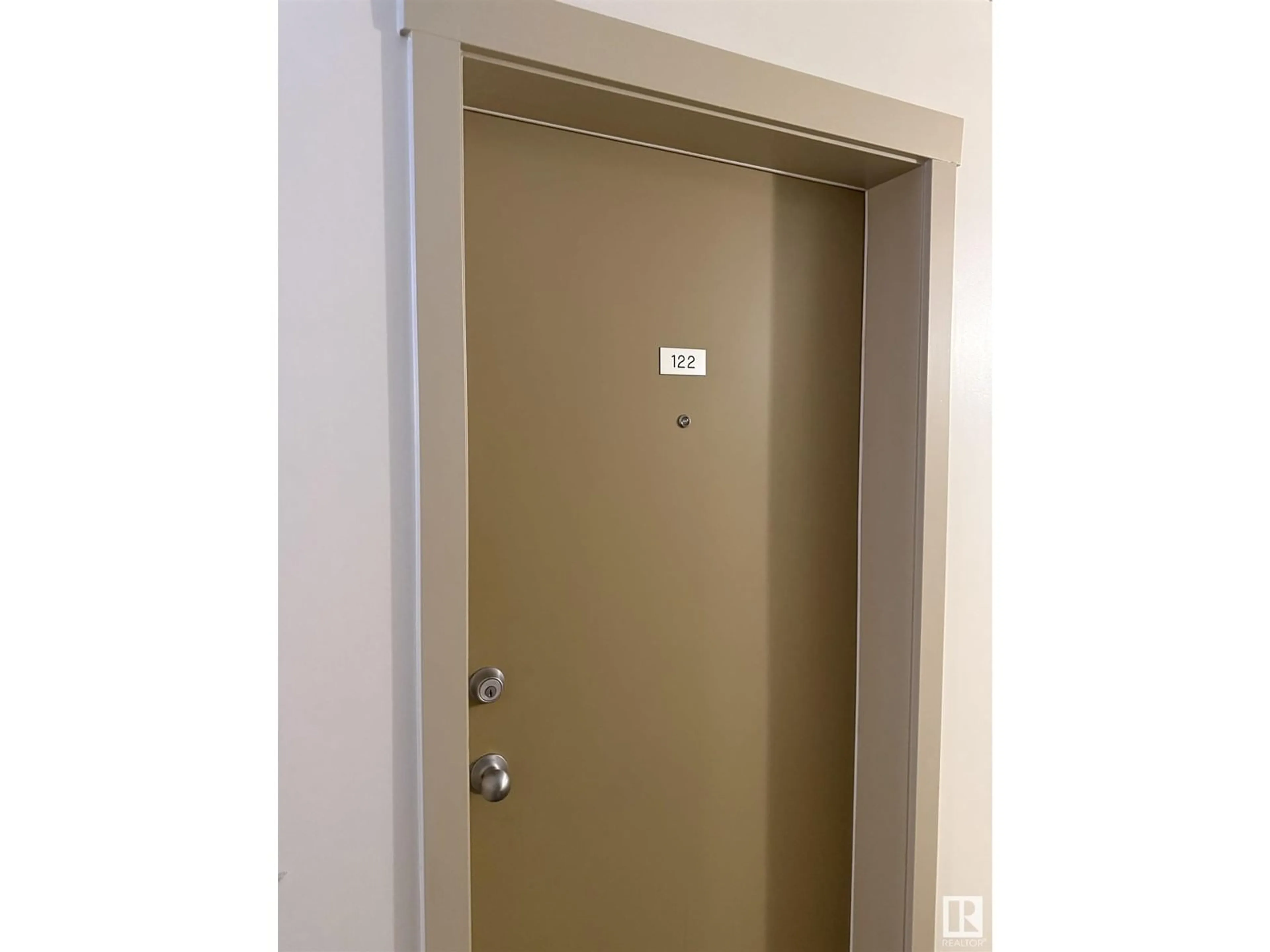 Unknown for 5816 - 122 MULLEN PL, Edmonton Alberta T6R0W3