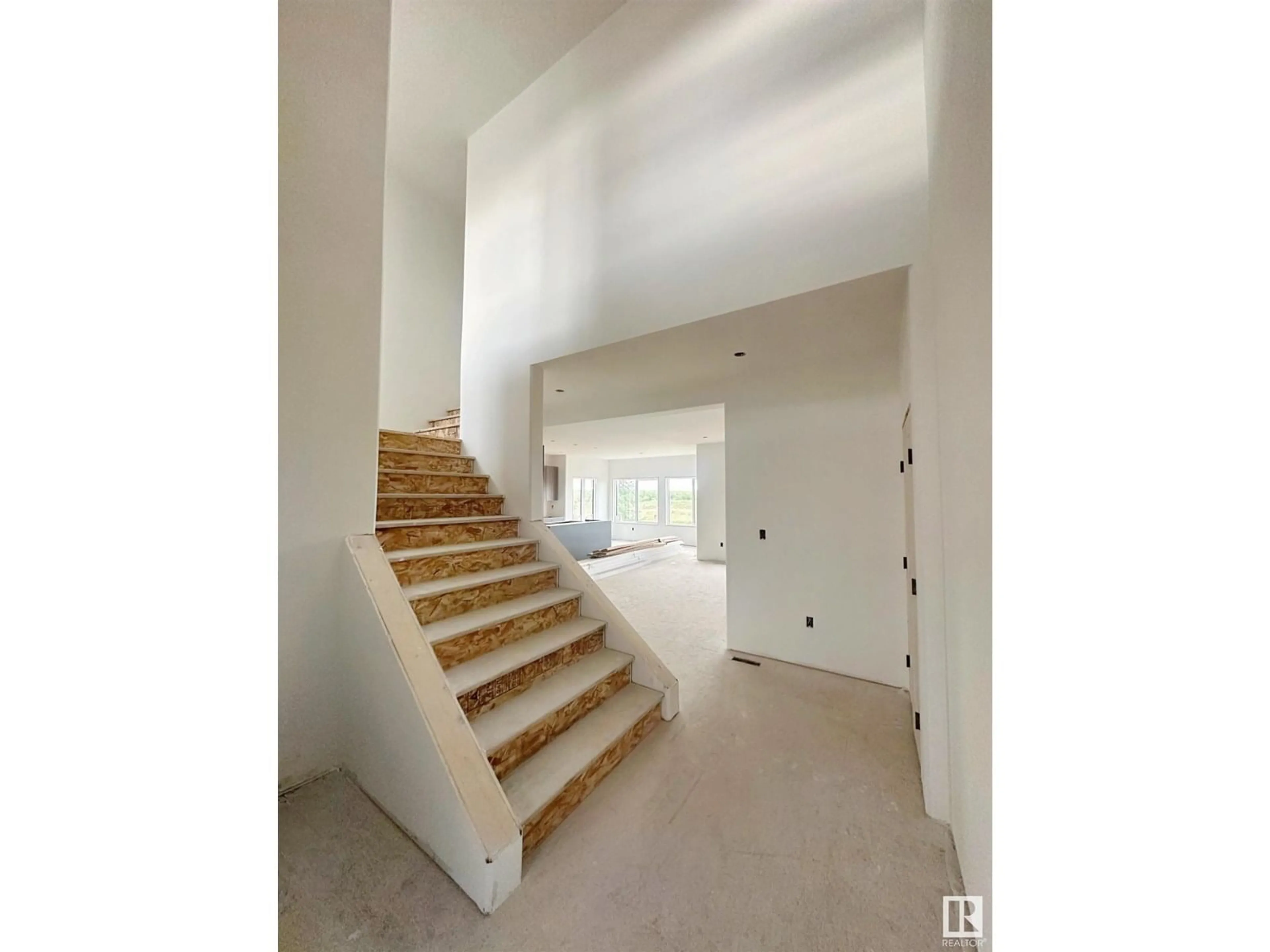 Stairs for 8501 87 ST, Grande Prairie Alberta T8X0R6