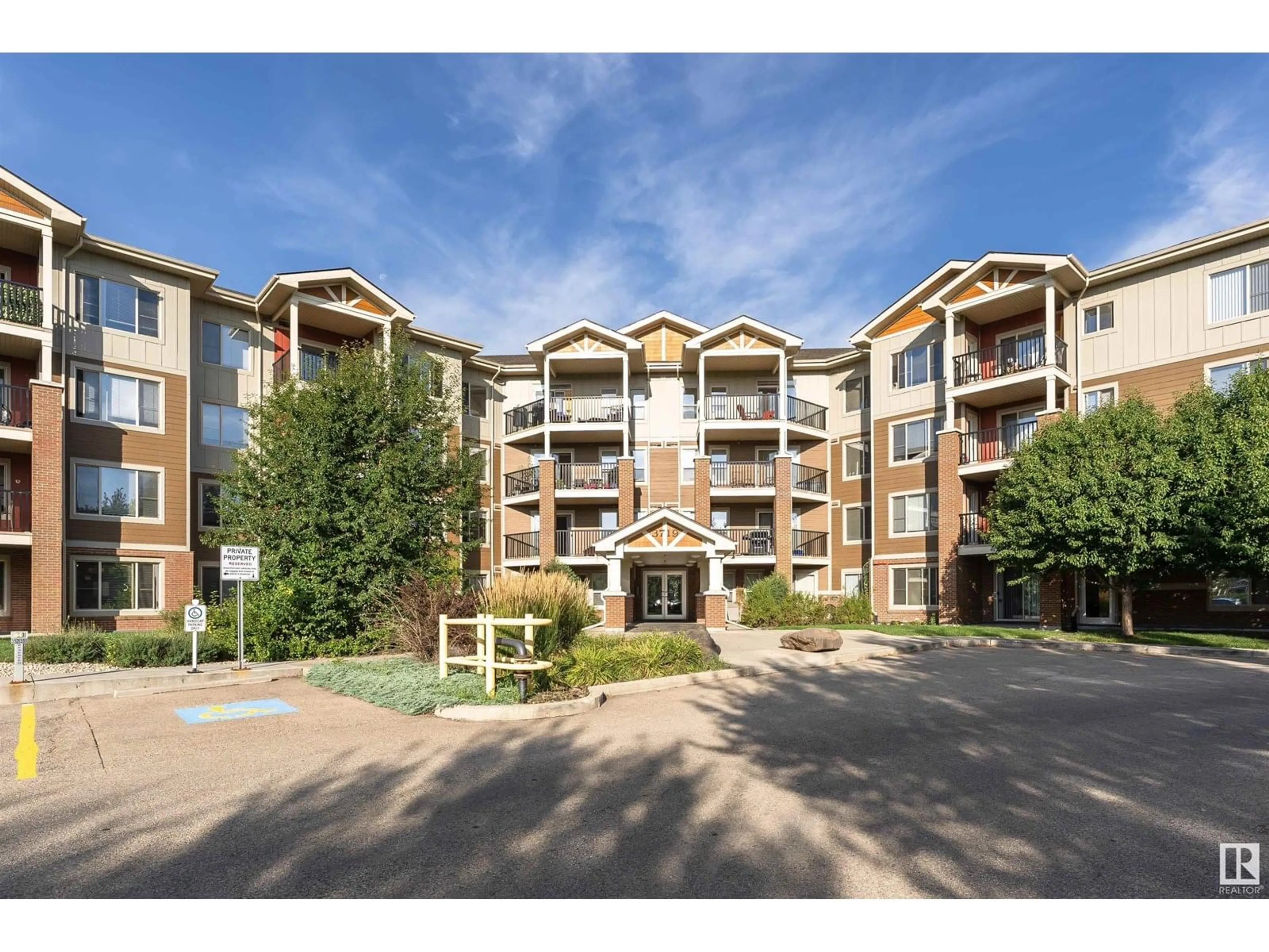 Unknown for #220 - 3719 WHITELAW LN, Edmonton Alberta T6W2C3