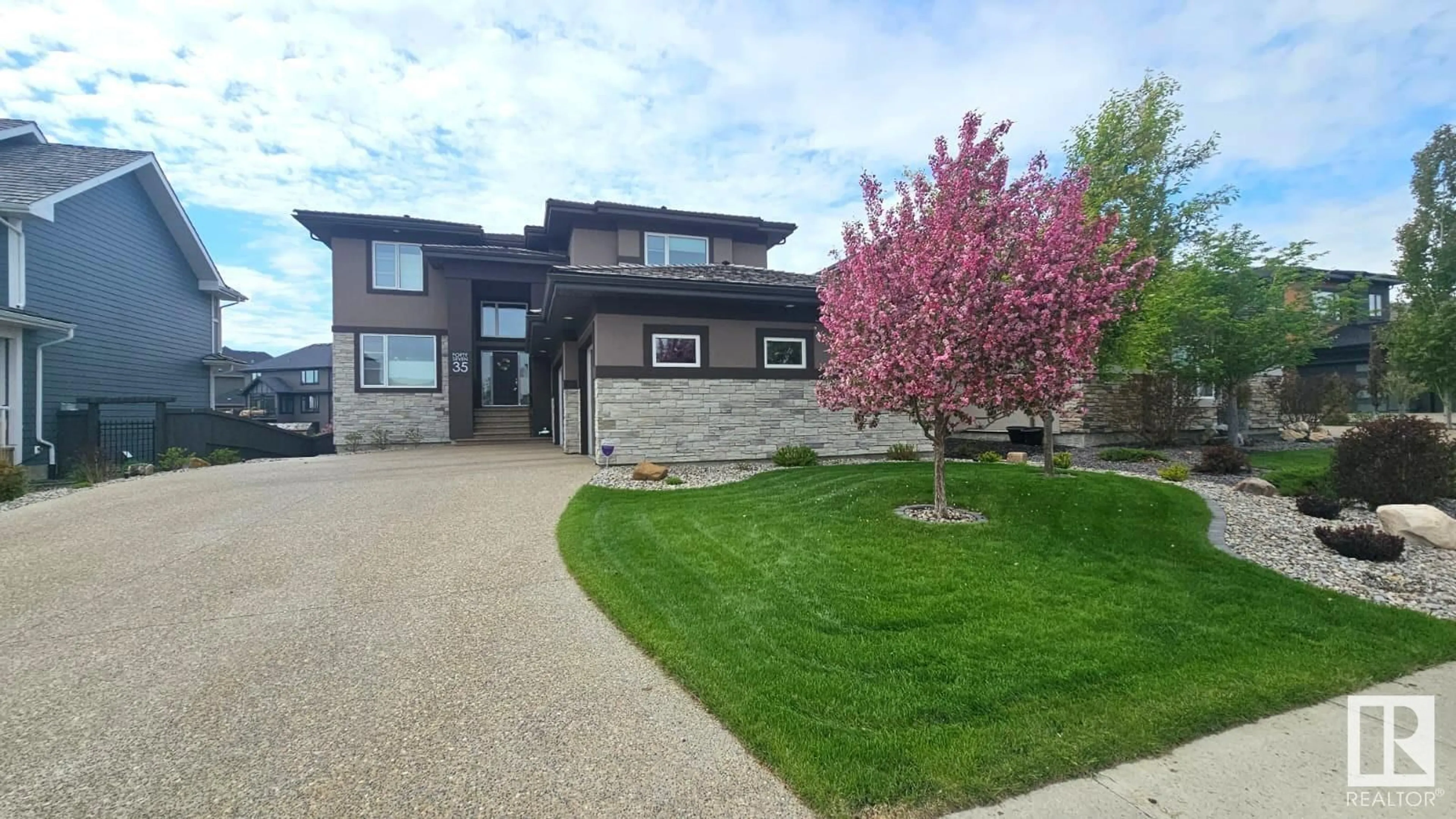 Unknown for NW - 4735 WOOLSEY CM, Edmonton Alberta T6W2B9