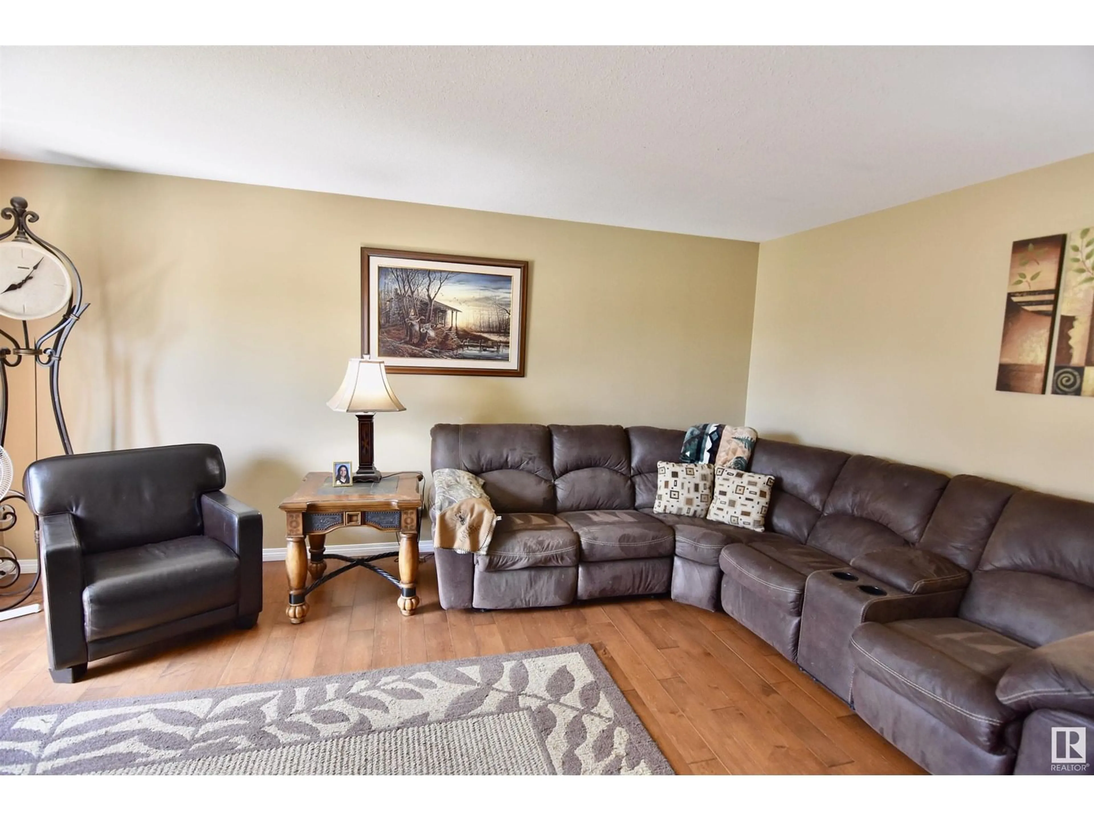 Living room with furniture, unknown for 4426 59 ST, St. Paul Town Alberta T0A3A1