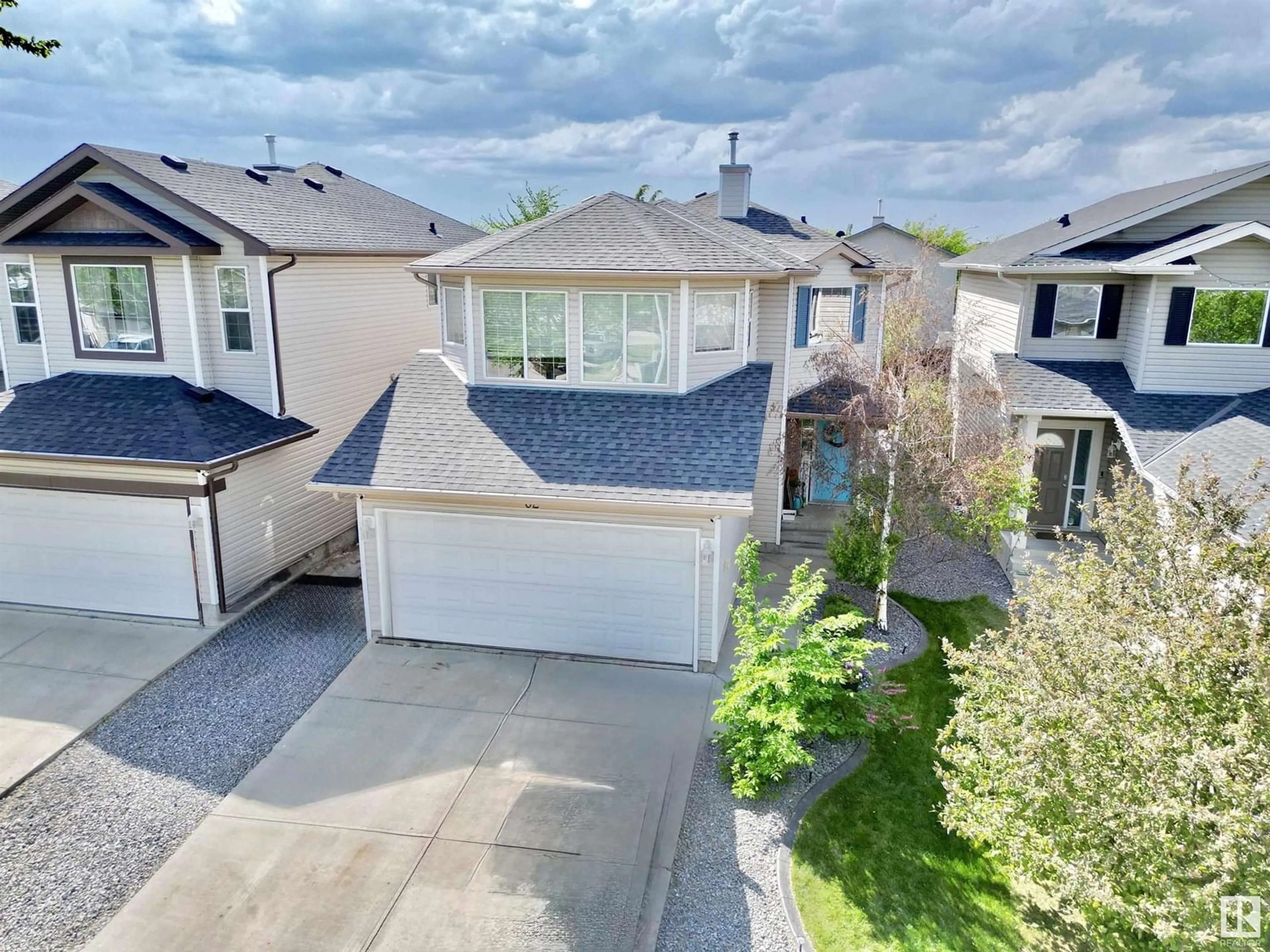 A pic from outside/outdoor area/front of a property/back of a property/a pic from drone, street for 62 GALLOWAY WD, Fort Saskatchewan Alberta T8L0A7