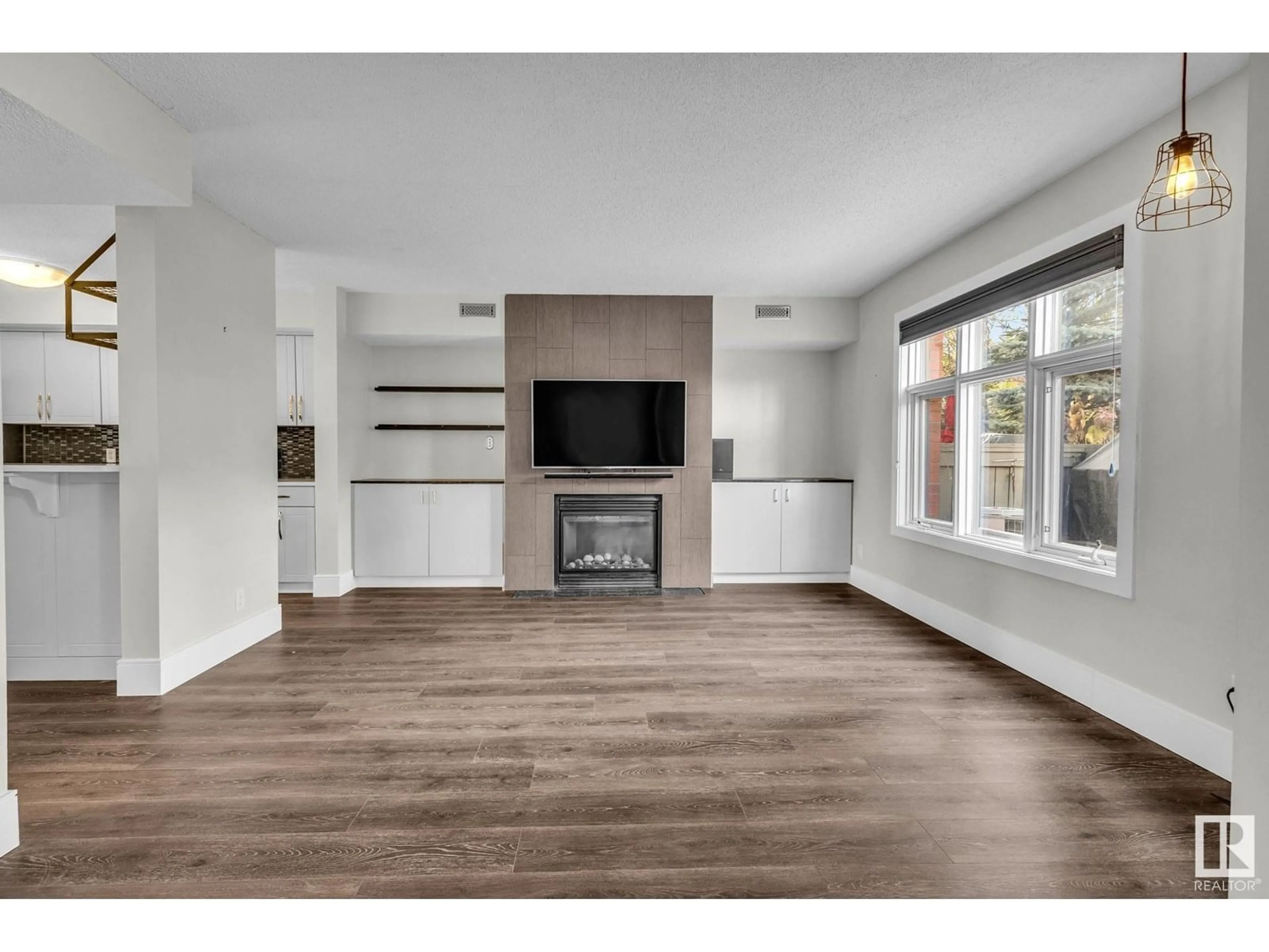 Unknown for #6 - 9026 JASPER AV, Edmonton Alberta T5H3S8
