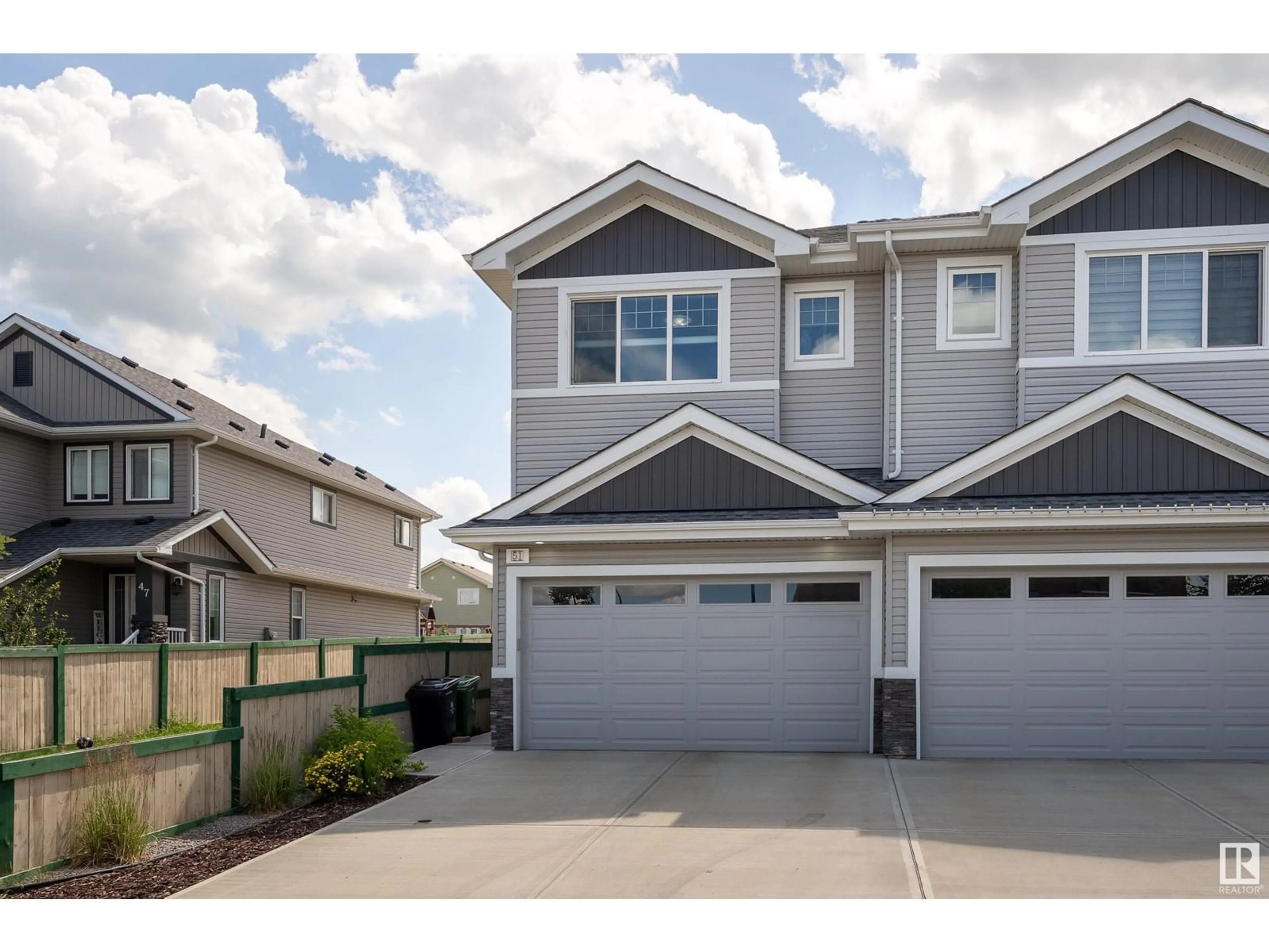 Home with vinyl exterior material, street for 51 ELM ST, Fort Saskatchewan Alberta T8L0R8